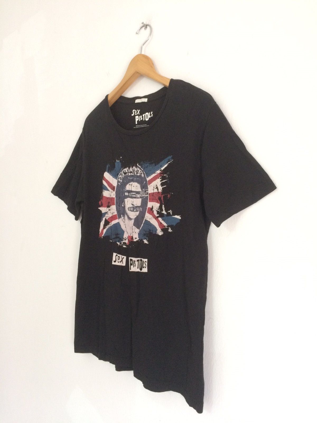 Band Tees × GU × Vintage 🔥🔥GU x Sex Pistols God Save The Queen T-Shirt Size US M / EU 48-50 / 2 - 3 Thumbnail