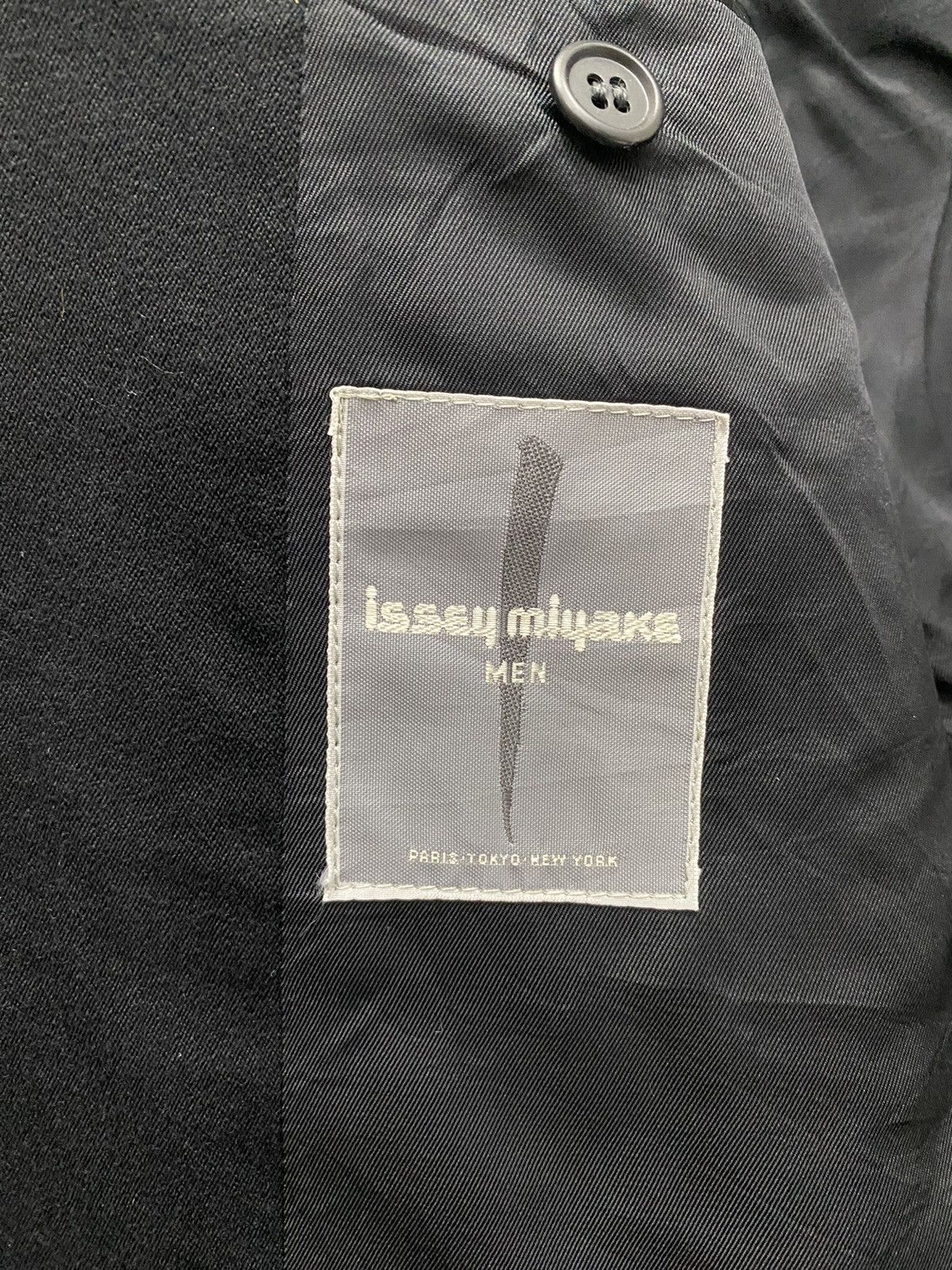 Issey Miyake 🔥SUIT ISSEY MIYAKE MEN SIZE S Size US S / EU 44-46 / 1 - 8 Thumbnail