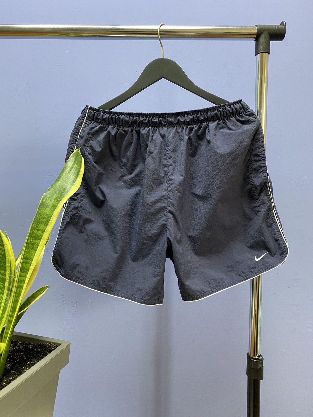 Nike × Vintage Vintage 90s Nike Blue Shorts Size L Size US 34 / EU 50 - 1 Thumbnail