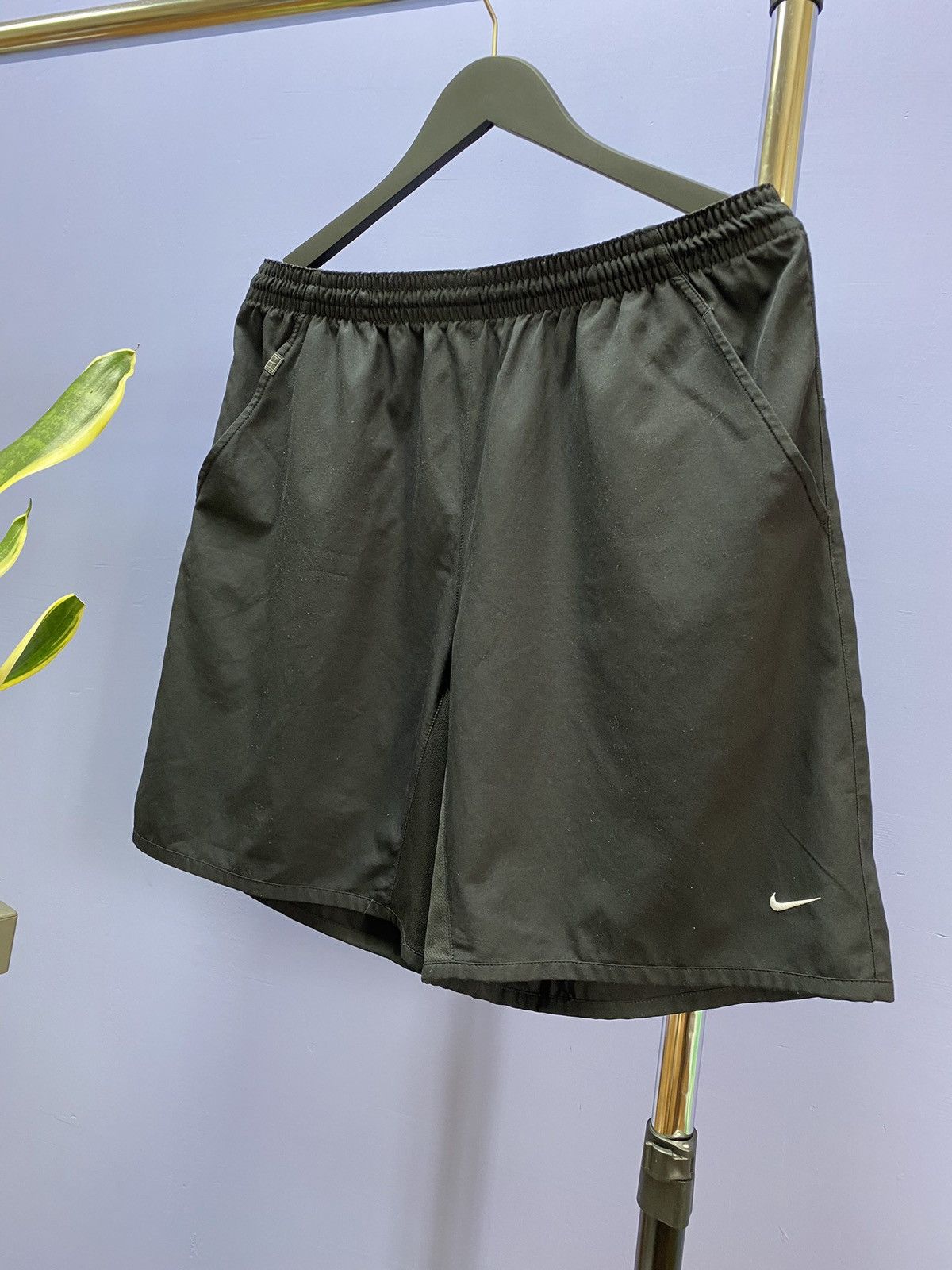 Nike × Vintage Nike Challenge Court Black Shorts Size US 34 / EU 50 - 2 Thumbnail