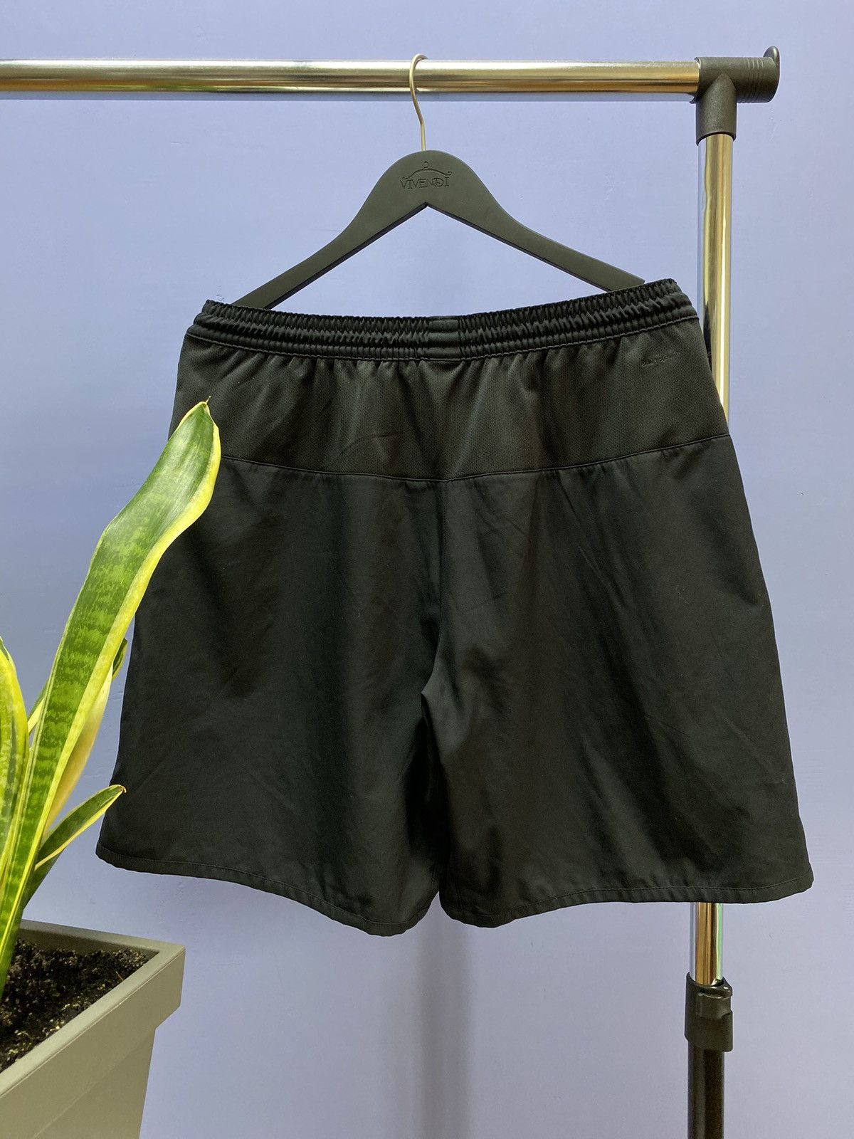 Nike × Vintage Nike Challenge Court Black Shorts Size US 34 / EU 50 - 12 Thumbnail