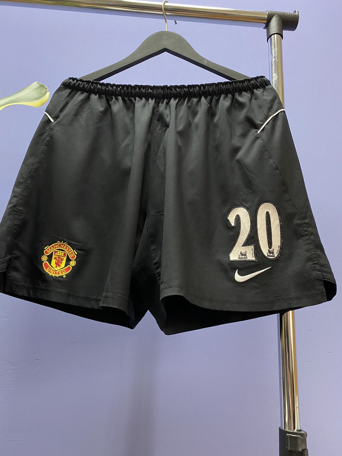 Nike Manchester United 2004-2006 #20 Solskjaer Soccer Shorts Size US 36 / EU 52 - 4 Thumbnail