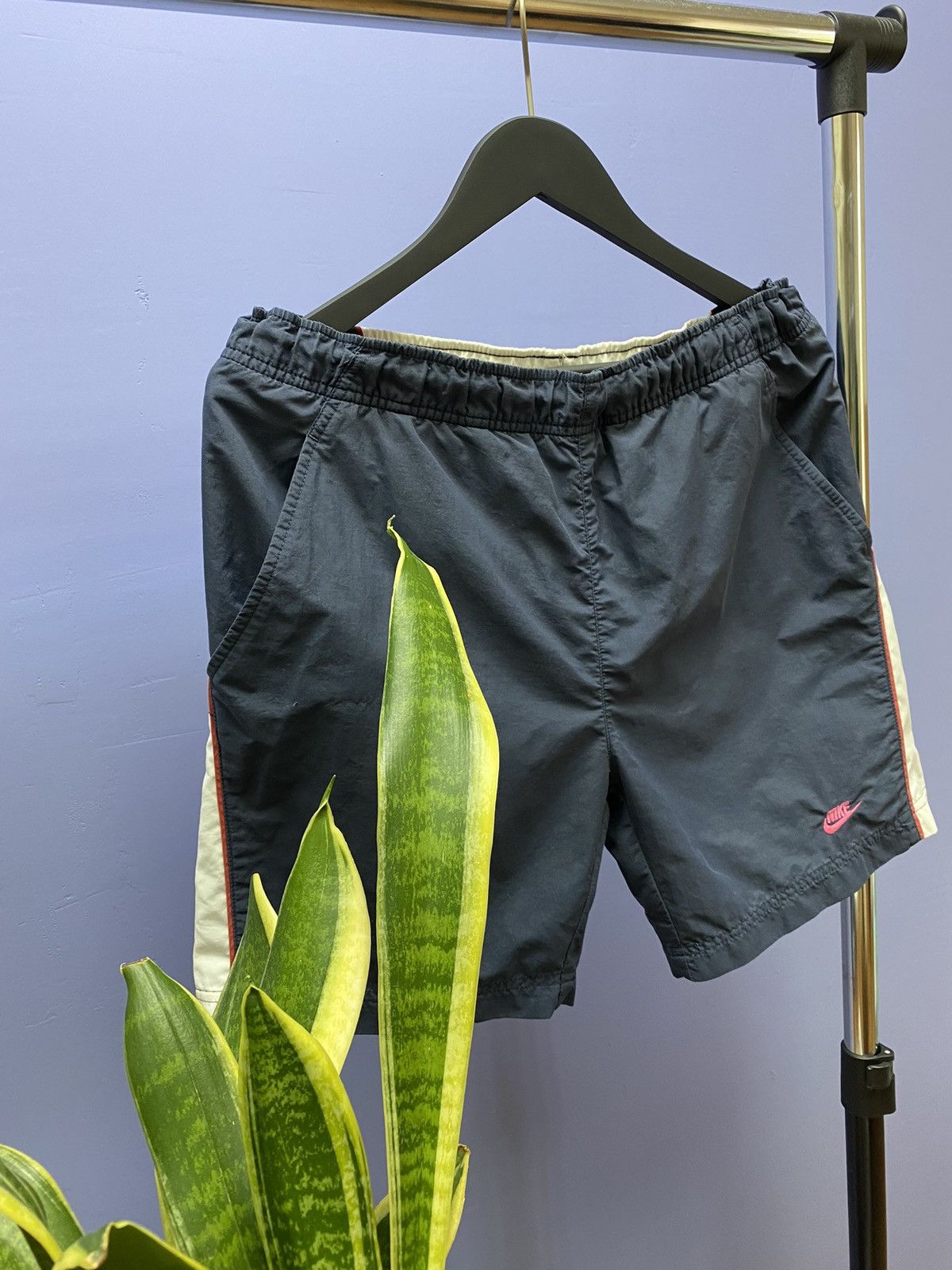 Nike × Vintage Vintage Nike Small Logo Swoosh Shorts Size S Size US 30 / EU 46 - 3 Thumbnail