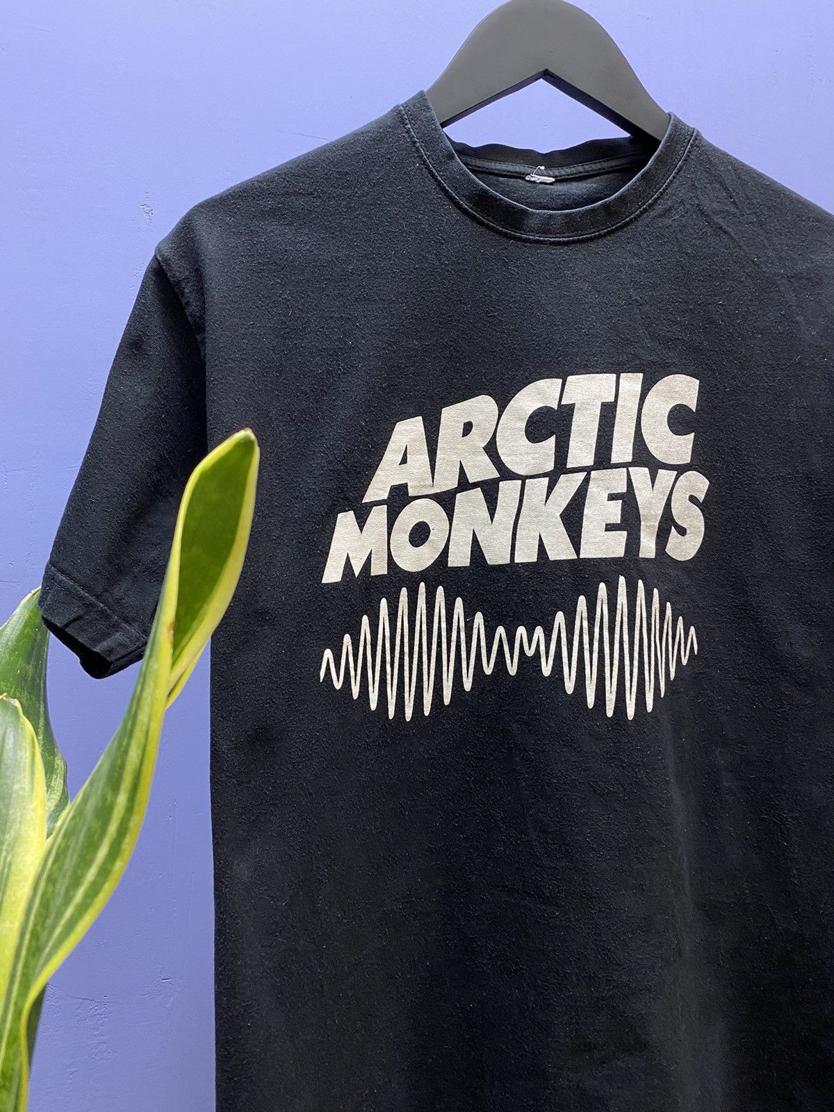 Band Tees Arctic Monkeys Logo Band T Shirt T Shirt Size US M / EU 48-50 / 2 - 6 Thumbnail