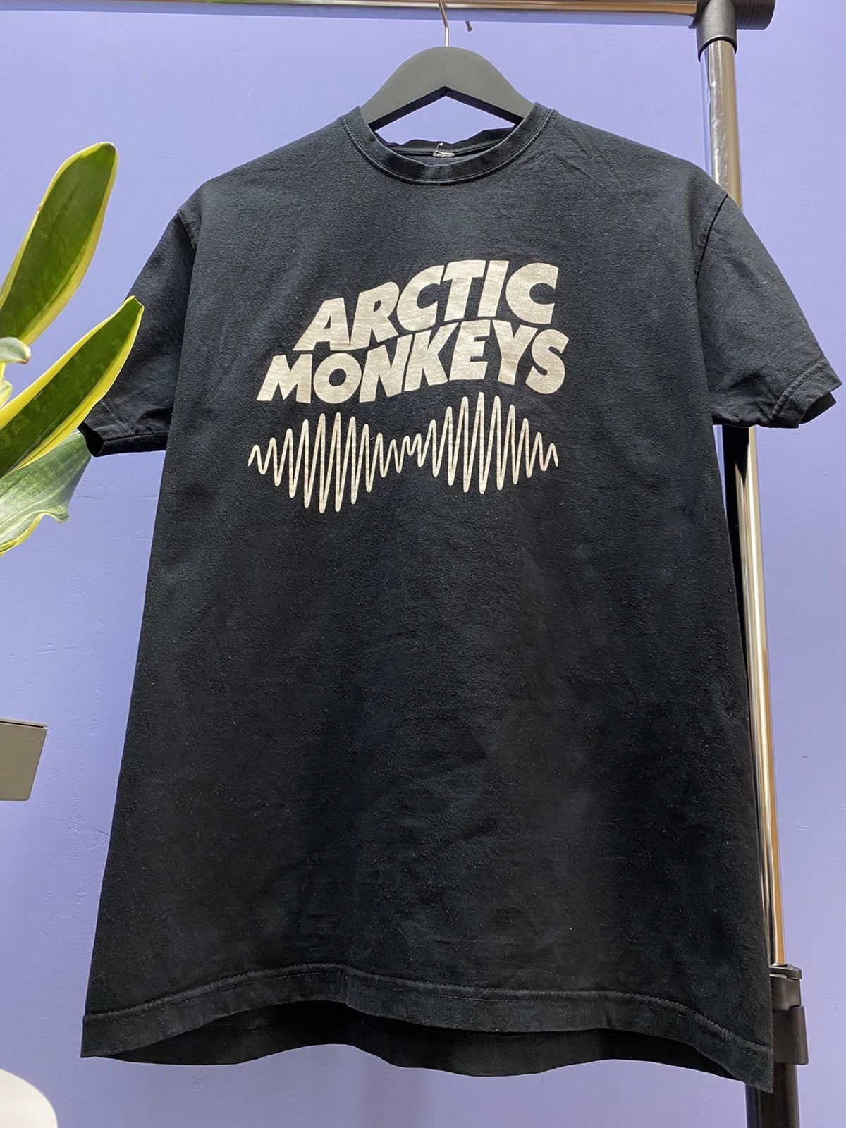 Band Tees Arctic Monkeys Logo Band T Shirt T Shirt Size US M / EU 48-50 / 2 - 4 Thumbnail