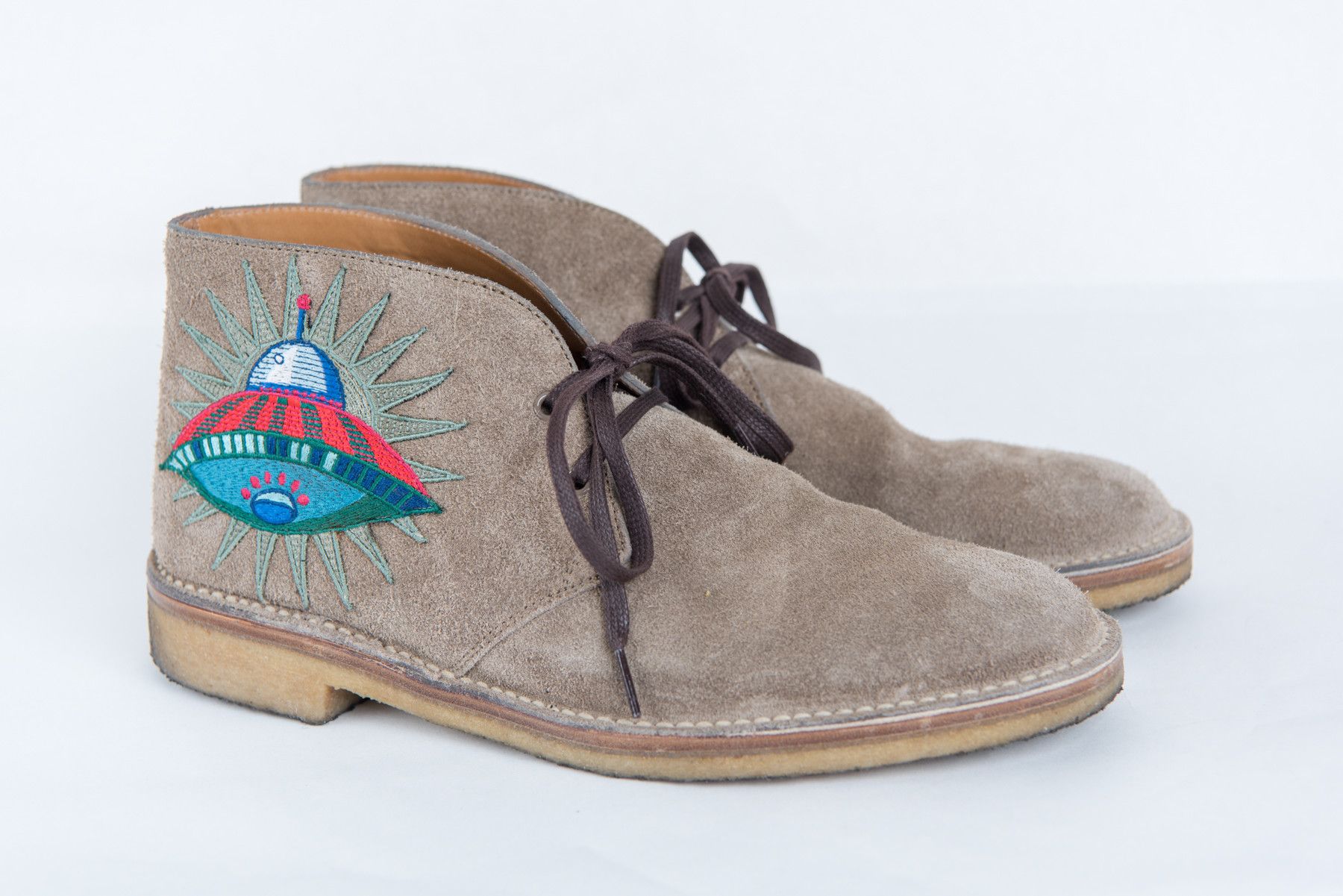 Gucci Embroidered Desert Boots Size US 9 / EU 42 - 1 Thumbnail