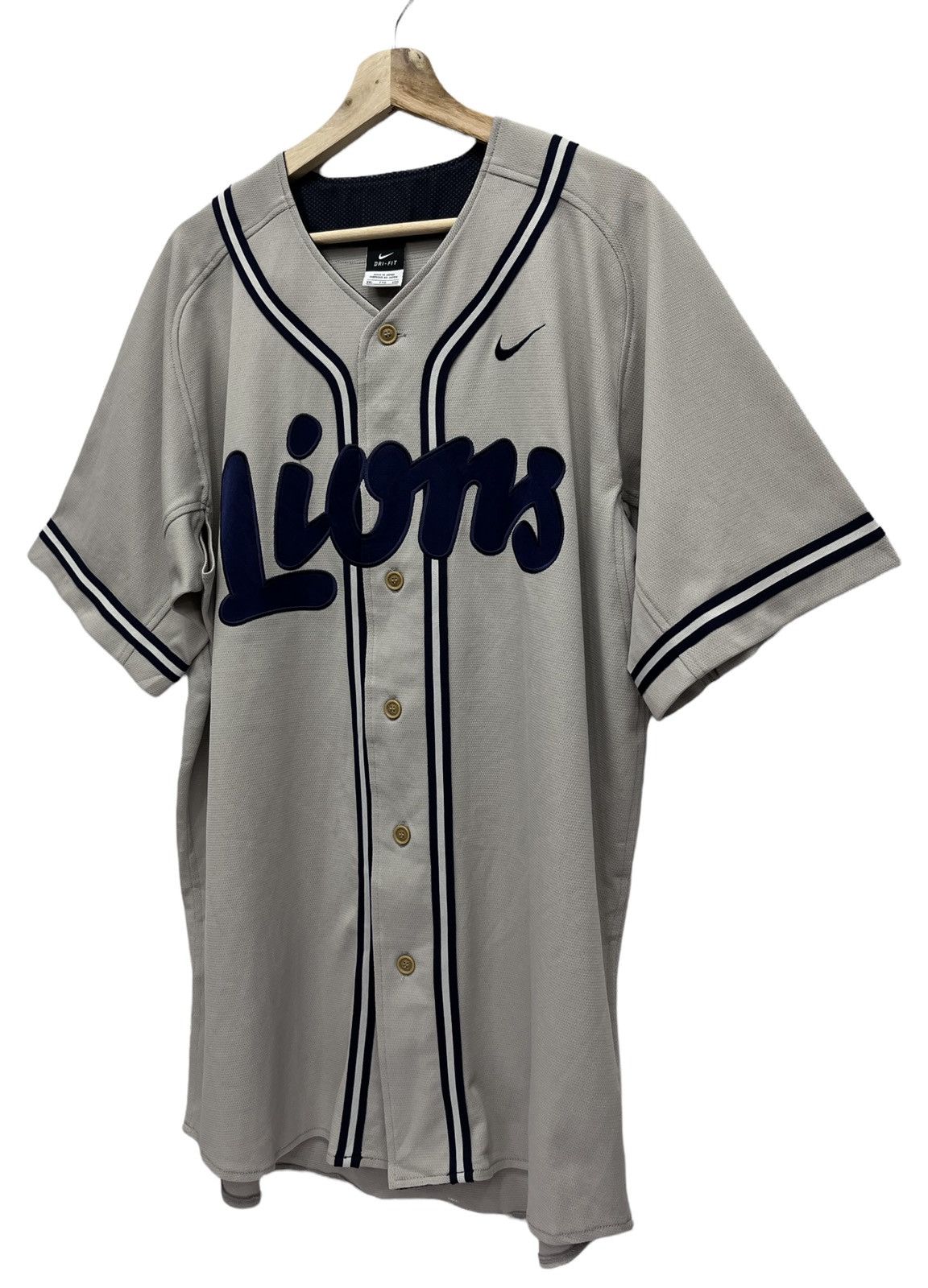 Nike VINTAGE NIKE x LIONS JAPAN BASEBALL TEAM Shirt Size US XL / EU 56 / 4 - 1 Thumbnail