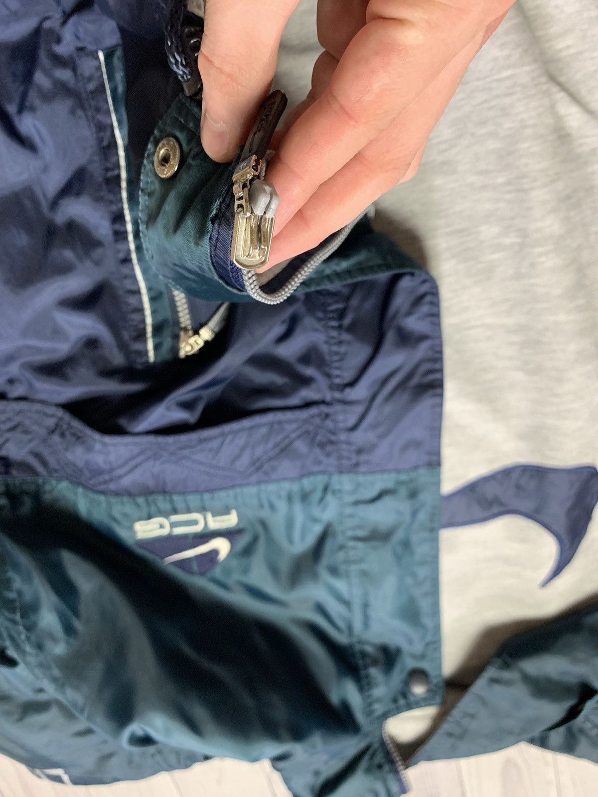 Nike ACG × Vintage Vintage Nike ACG track jacket swoosh big logo size XL rare Size US XL / EU 56 / 4 - 12 Thumbnail