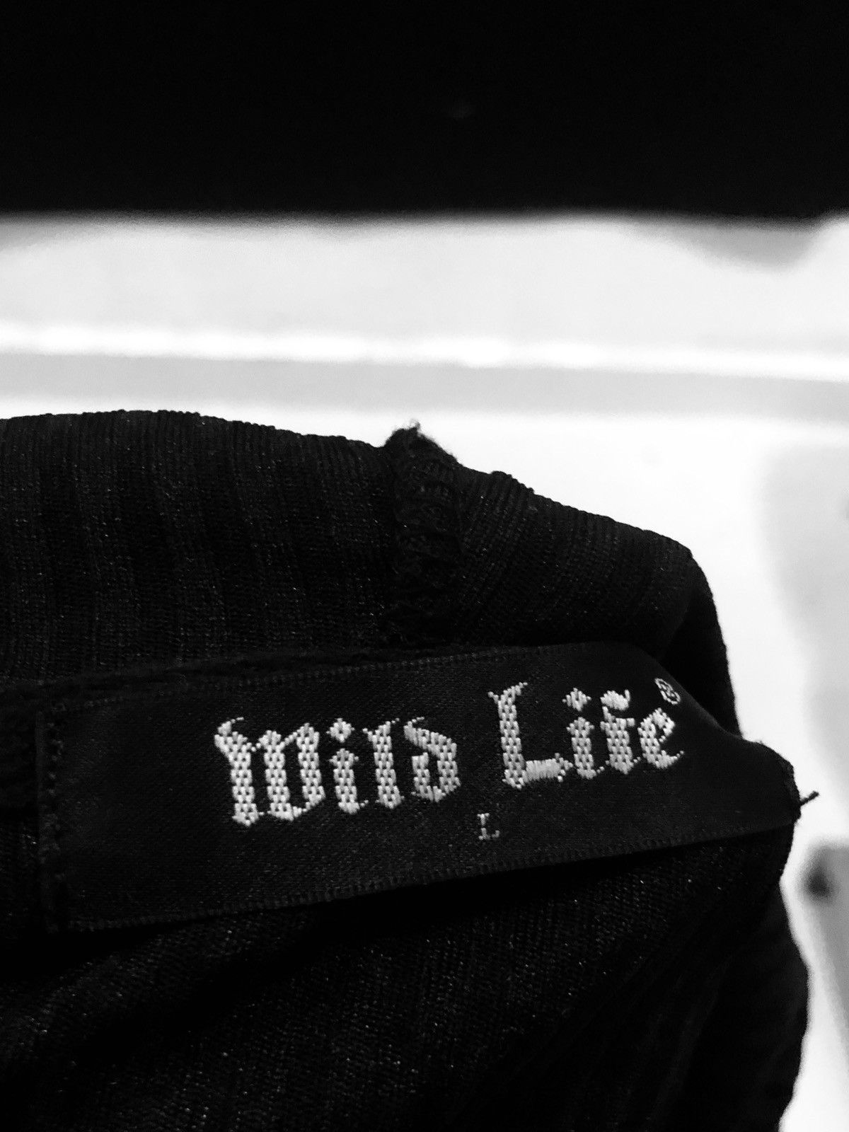 Japanese Brand × Other × Vintage Wild life hodie embroidery logo and also big printed Size US L / EU 52-54 / 3 - 9 Thumbnail