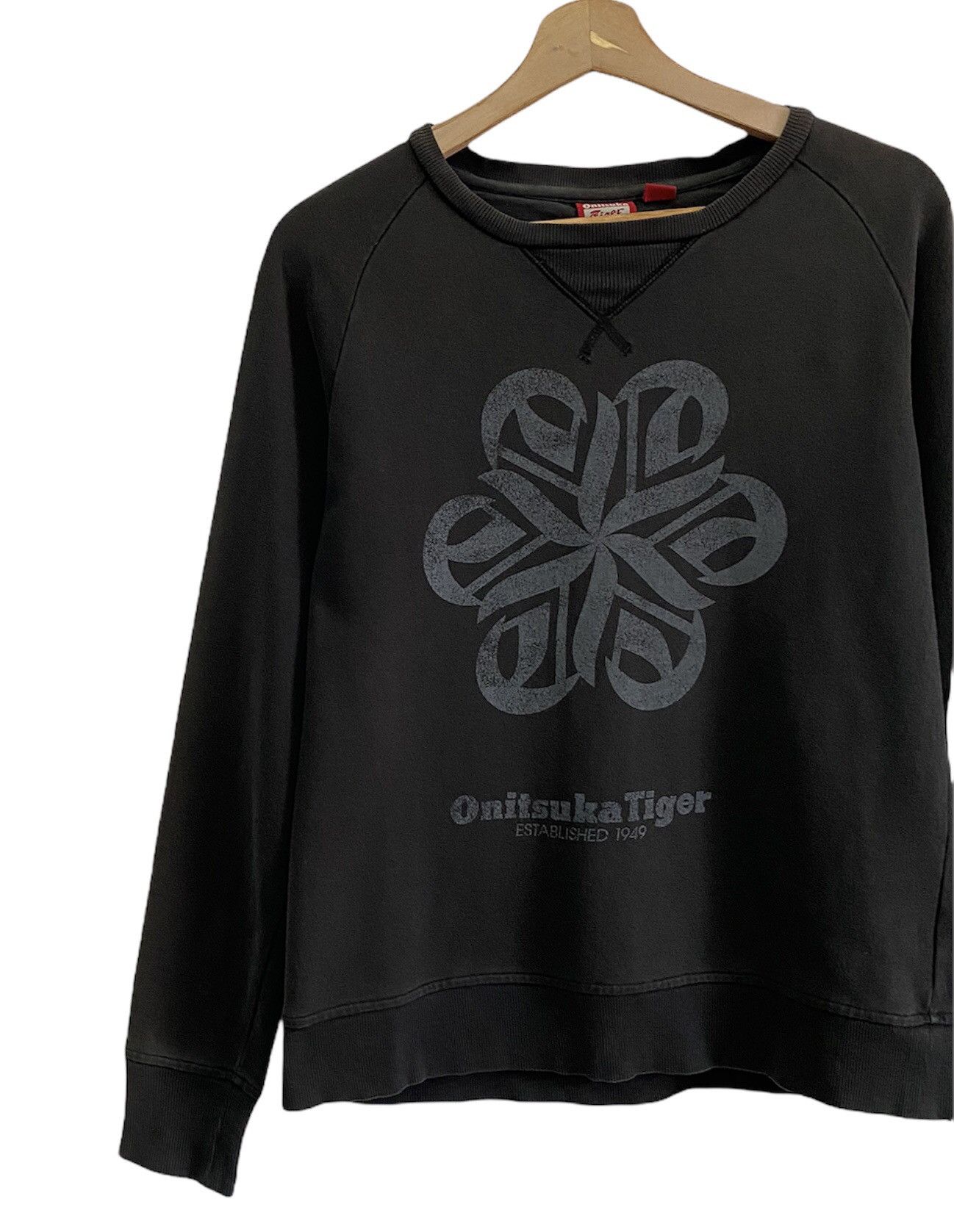Asics × Onitsuka Tiger × Vintage Onitsuka Tiger Rare Design Embroidery Sweatshirt Logo Size US S / EU 44-46 / 1 - 5 Thumbnail