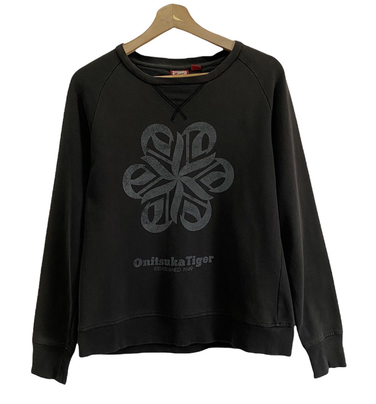 Asics × Onitsuka Tiger × Vintage Onitsuka Tiger Rare Design Embroidery Sweatshirt Logo Size US S / EU 44-46 / 1 - 1 Thumbnail