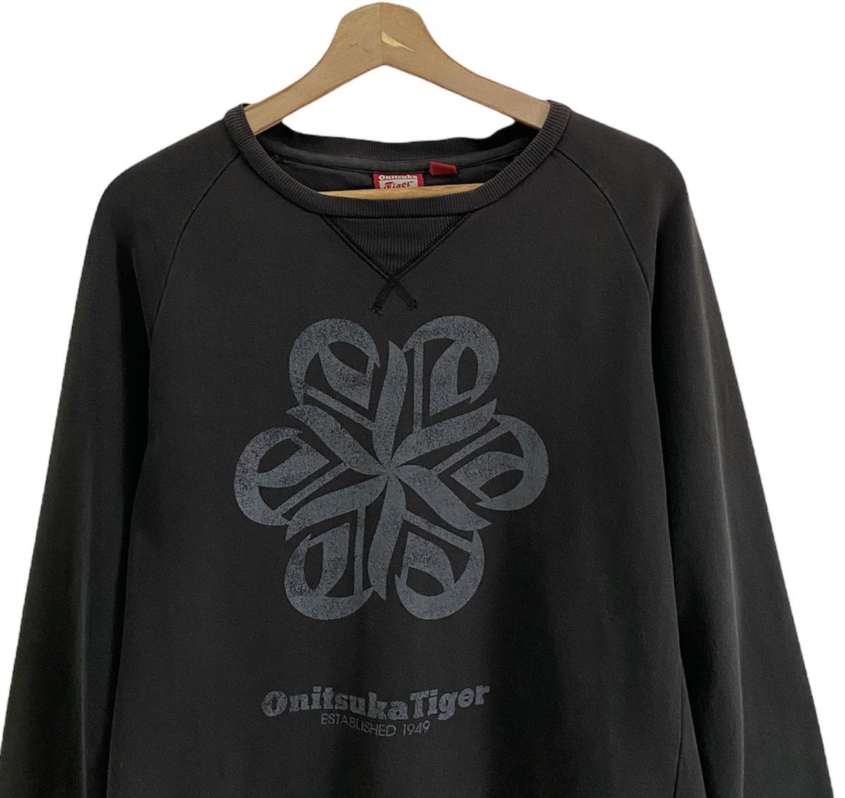 Asics × Onitsuka Tiger × Vintage Onitsuka Tiger Rare Design Embroidery Sweatshirt Logo Size US S / EU 44-46 / 1 - 2 Thumbnail