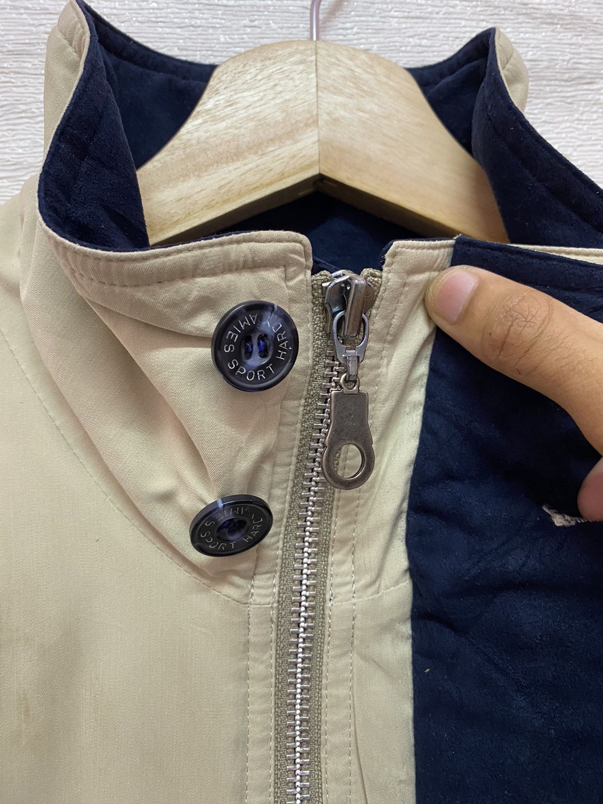 Hardy Amies RARE‼️HARDY AMIES SPORT BEAR EMBROIDERY HUNTING JACKET Size US L / EU 52-54 / 3 - 10 Thumbnail
