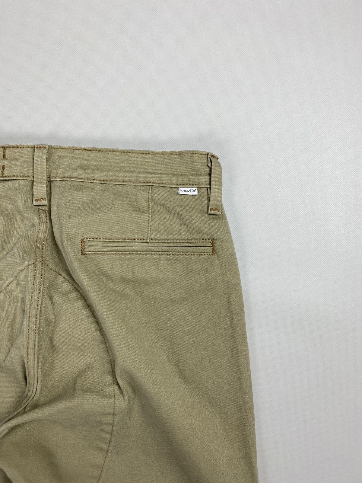 Levi's Levi’s Commuter Reflective men’s chino pants trousers Size US 32 / EU 48 - 22 Thumbnail