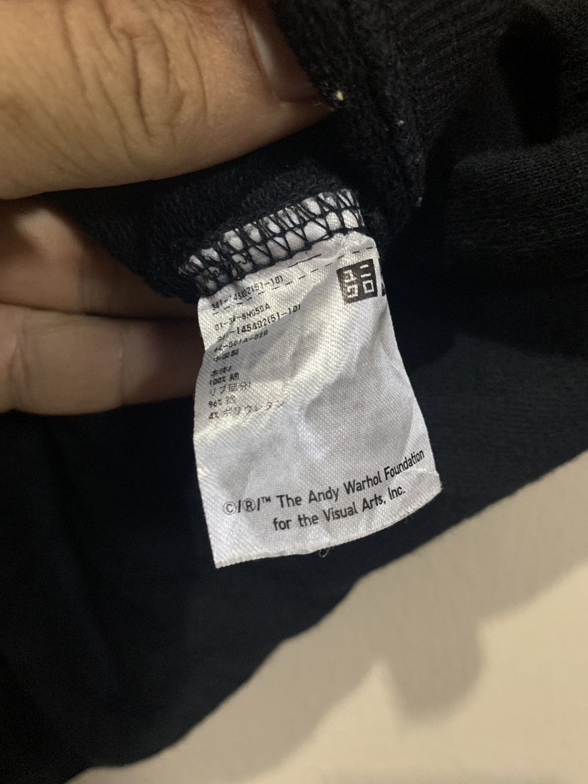 VTG Andy Warhol x Uniqlo Big Logo Sweatshirt