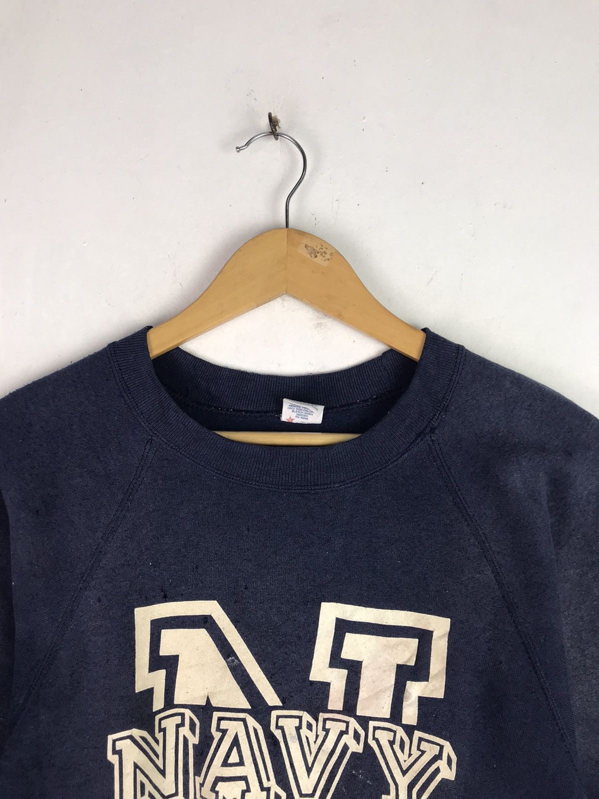 Vintage Vintage Navy Sweatshirt made in Usa Size US M / EU 48-50 / 2 - 3 Thumbnail