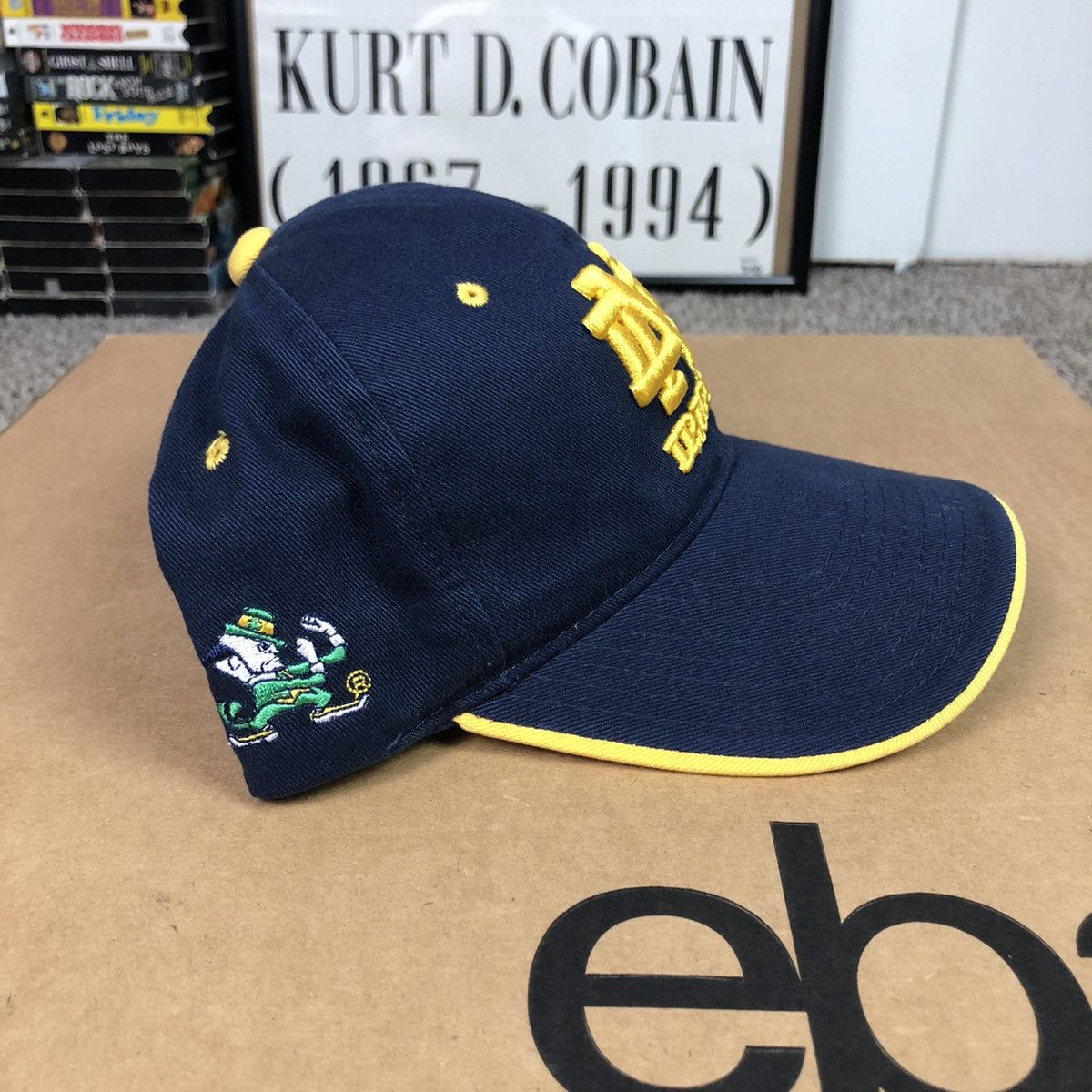 Vintage University of Notre Dame Fighting Irish Logo Strapback Hat Size ONE SIZE - 2 Thumbnail