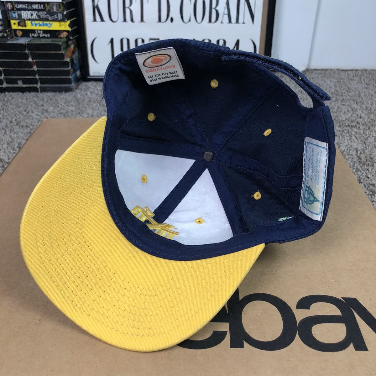 Vintage University of Notre Dame Fighting Irish Logo Strapback Hat Size ONE SIZE - 4 Thumbnail