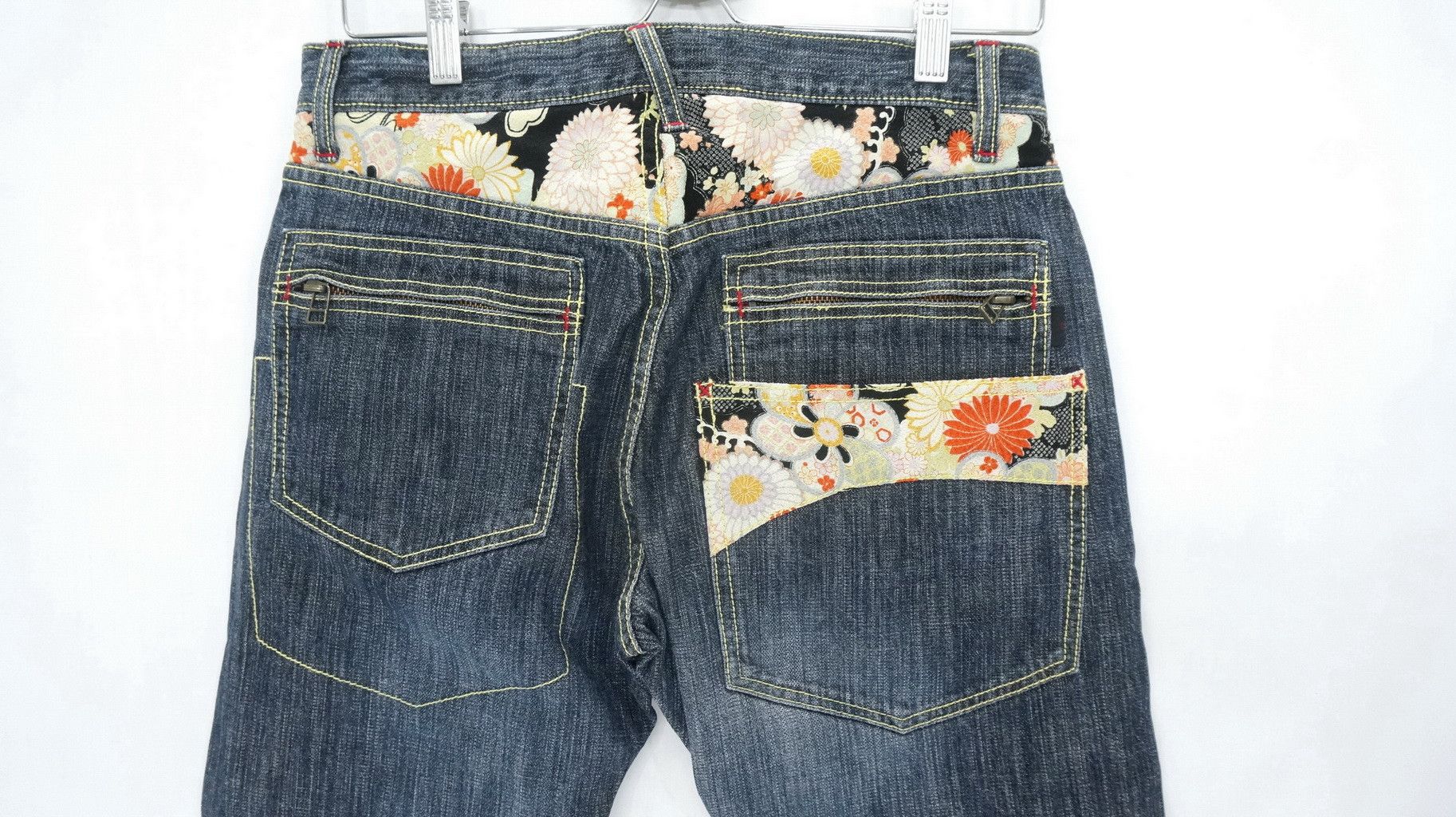 Japanese Brand WILD KHAKIS Japan Floral Art Dusty Dark Blue Jeans Size US 31 - 3 Thumbnail