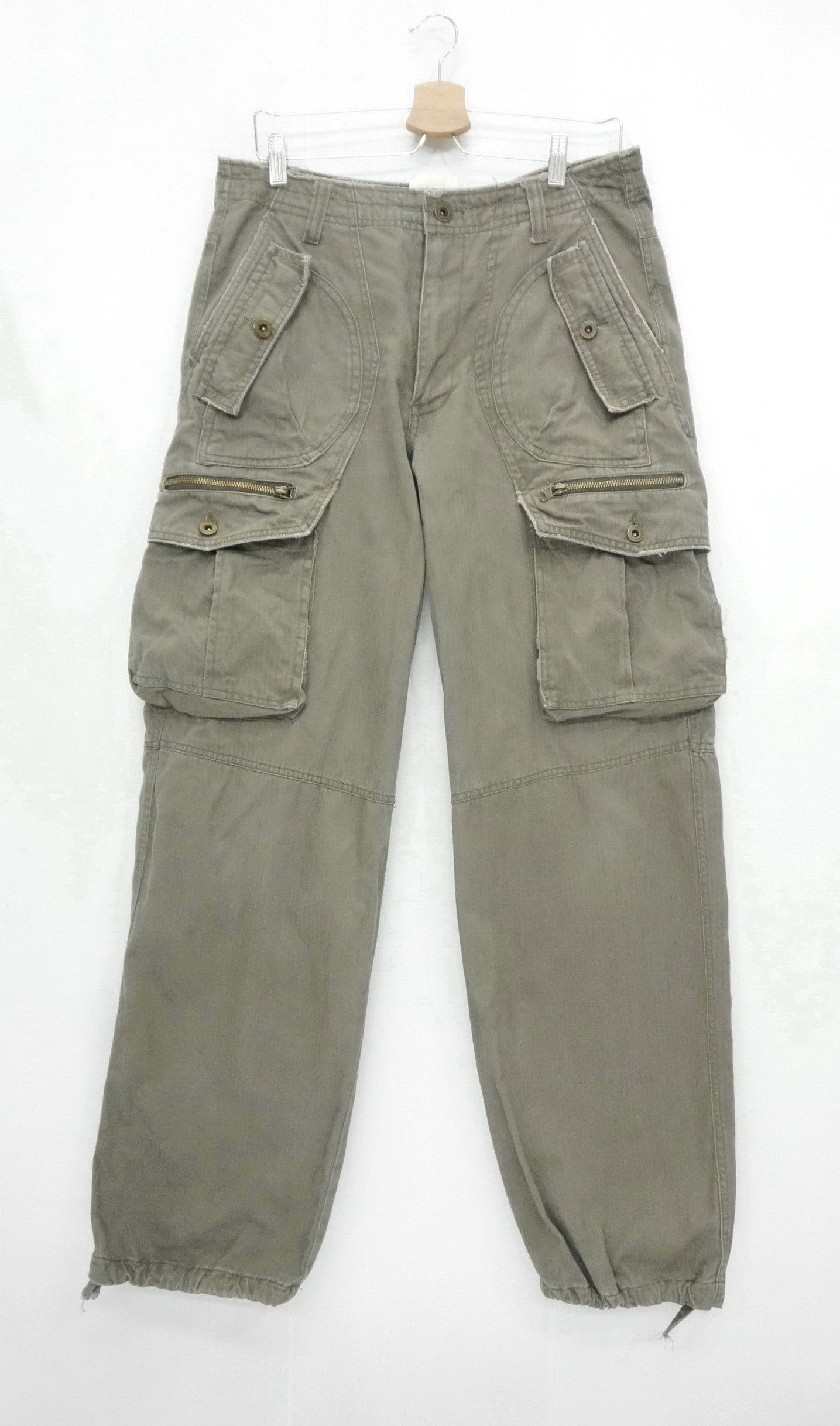 Japanese Brand Vintage Japanese Brand Tactical Military Worn Cargo Size US 34 / EU 50 - 1 Thumbnail