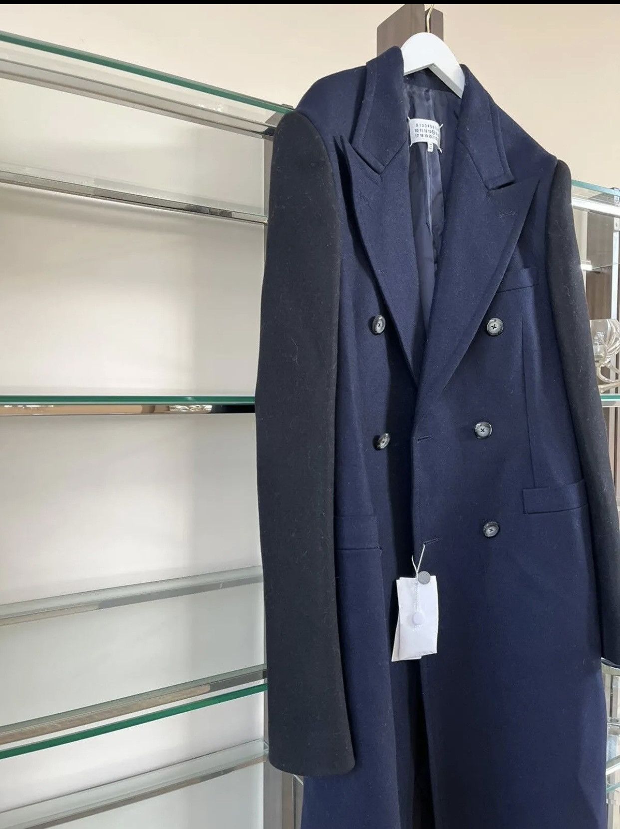 Maison Margiela Last Drop! Maison Margiela Long Coat sz 52 Size US L / EU 52-54 / 3 - 2 Thumbnail