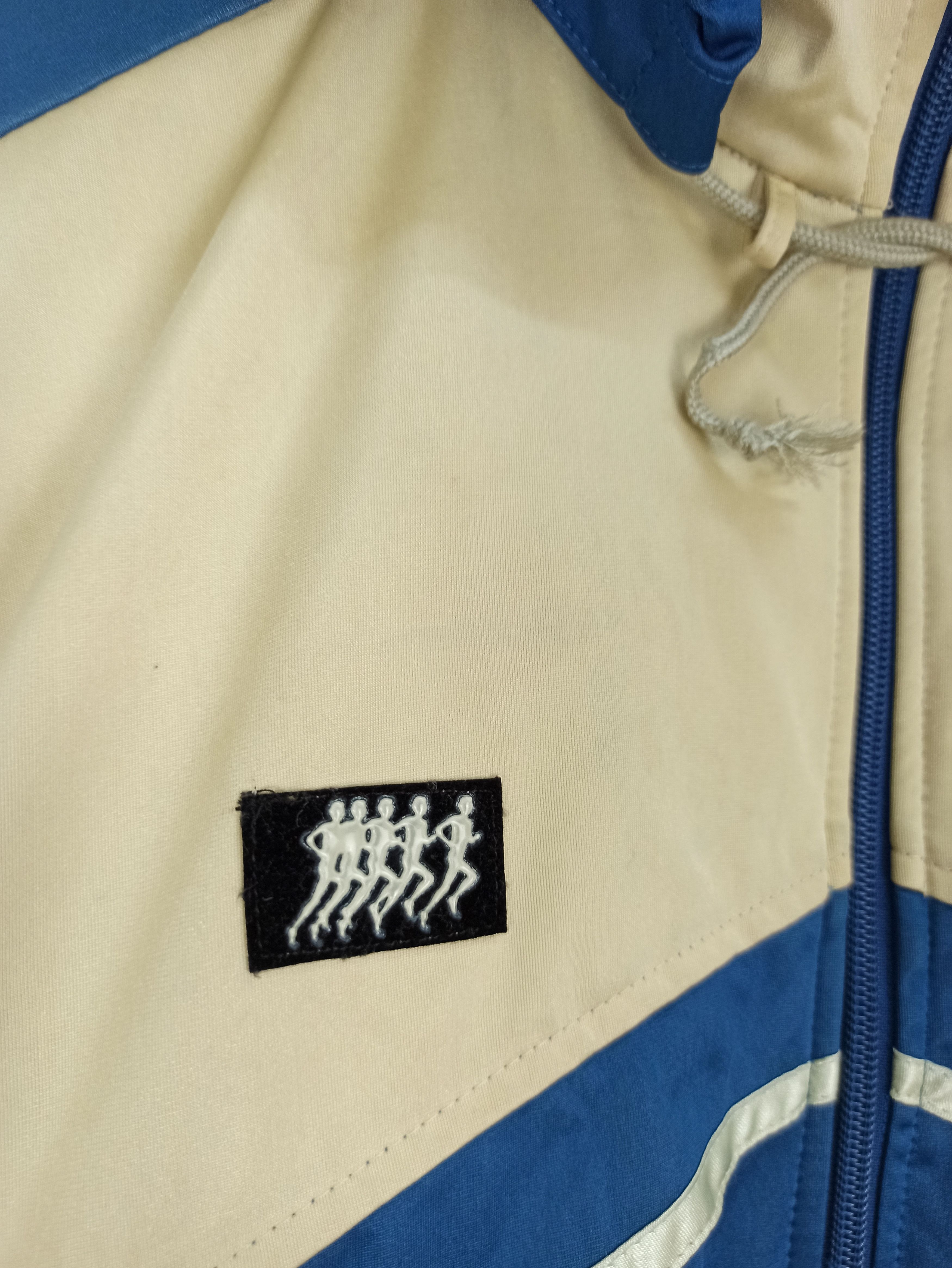 Goretex Vintage Gore-tex Windbreaker Jacket Hoodie Running Size US L / EU 52-54 / 3 - 5 Thumbnail