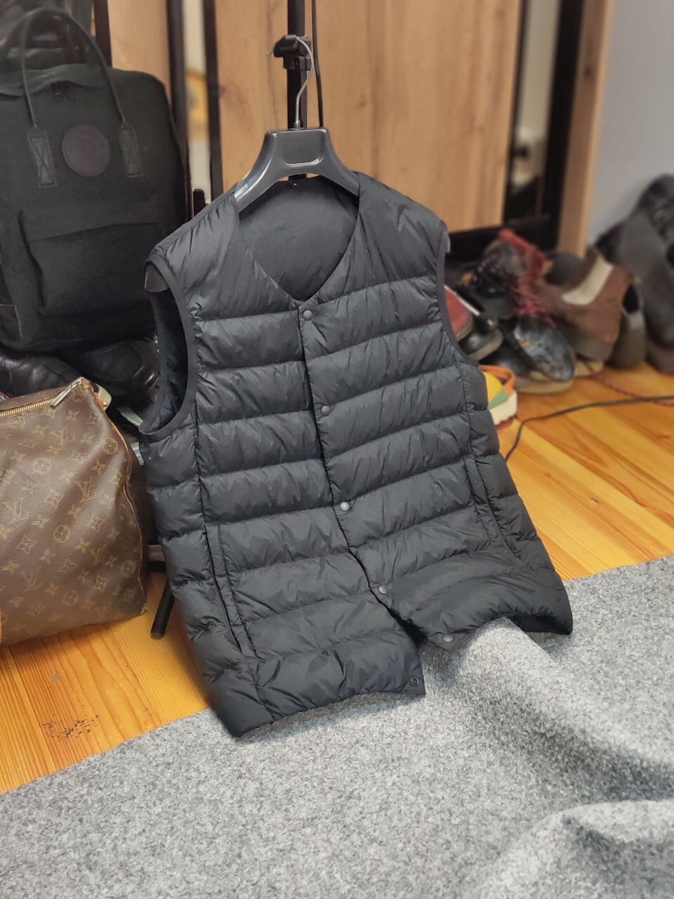 Muji Muji Light Pocketable Down men's Design Japanese Vest Jacket Size US S / EU 44-46 / 1 - 18 Thumbnail