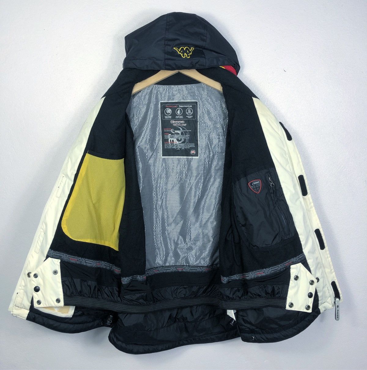 Kappa Rare Vintage Kappa Tech Line Waterproof Jacket Size US S / EU 44-46 / 1 - 9 Thumbnail