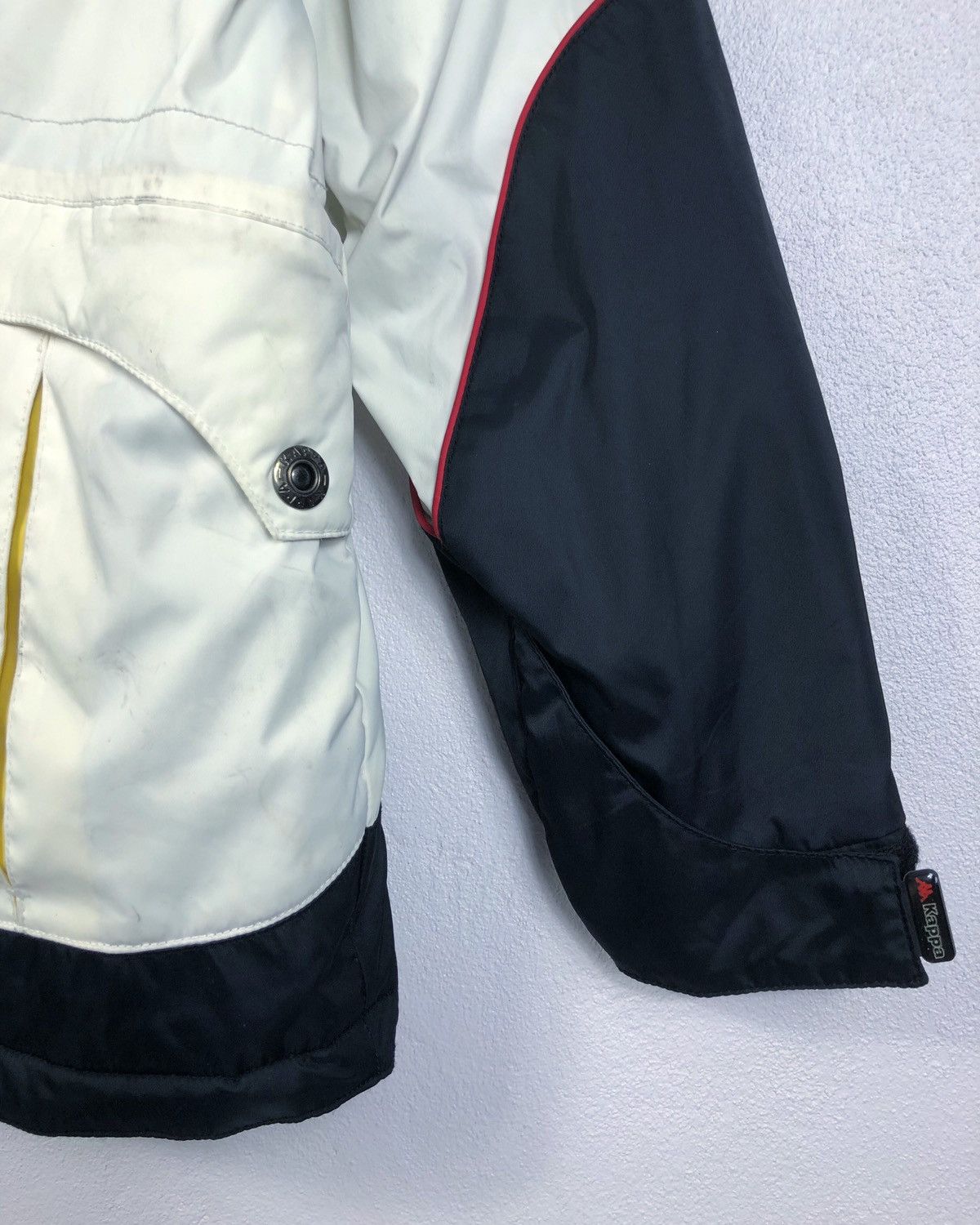 Kappa Rare Vintage Kappa Tech Line Waterproof Jacket Size US S / EU 44-46 / 1 - 6 Thumbnail