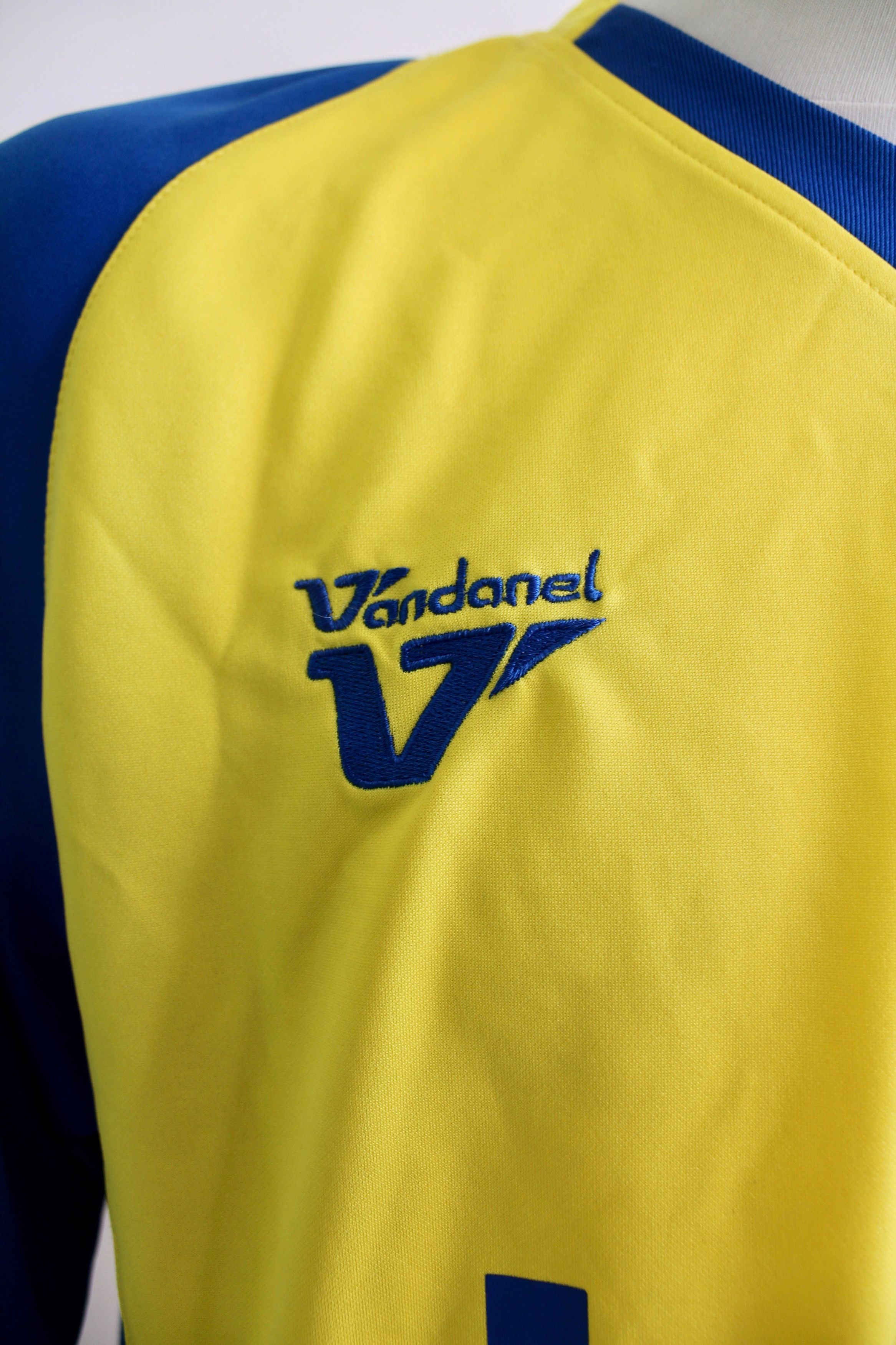 Vintage 2009 2010 Gillingham Away Kit Soccer team Football The Gills Size US L / EU 52-54 / 3 - 4 Thumbnail