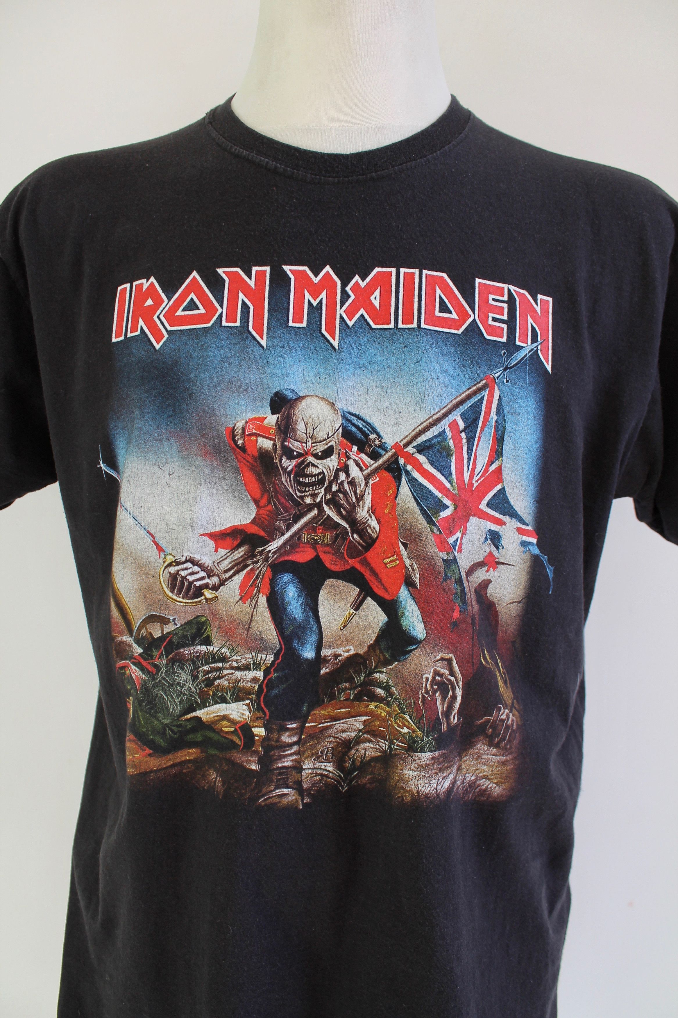 Band Tees 2010 Iron Maiden Band rock T Shirt vintage Tee Size US L / EU 52-54 / 3 - 4 Thumbnail