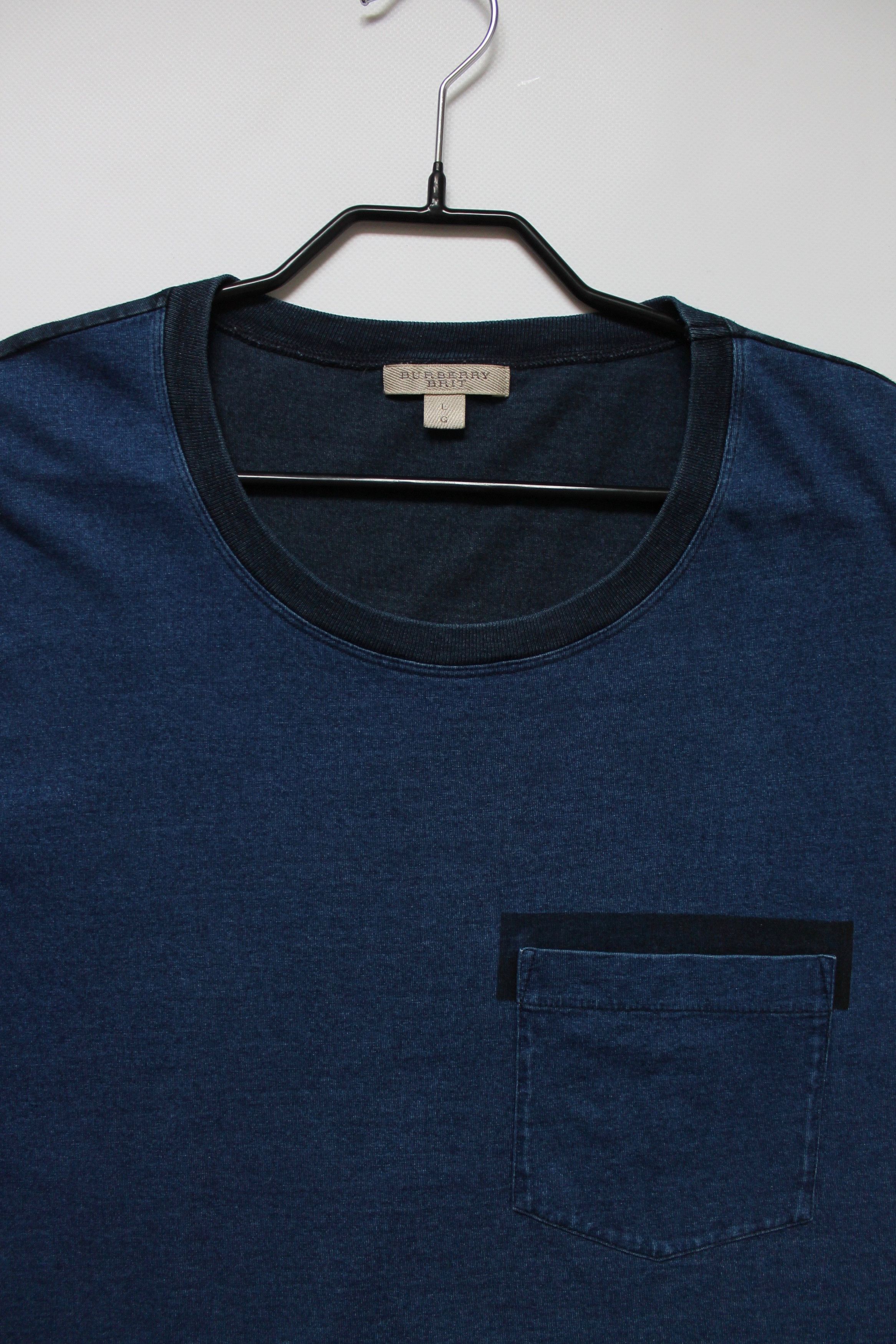 Burberry BUREBRRY Brit Blue Tee T-shirt Denim t shirt Size US L / EU 52-54 / 3 - 3 Thumbnail