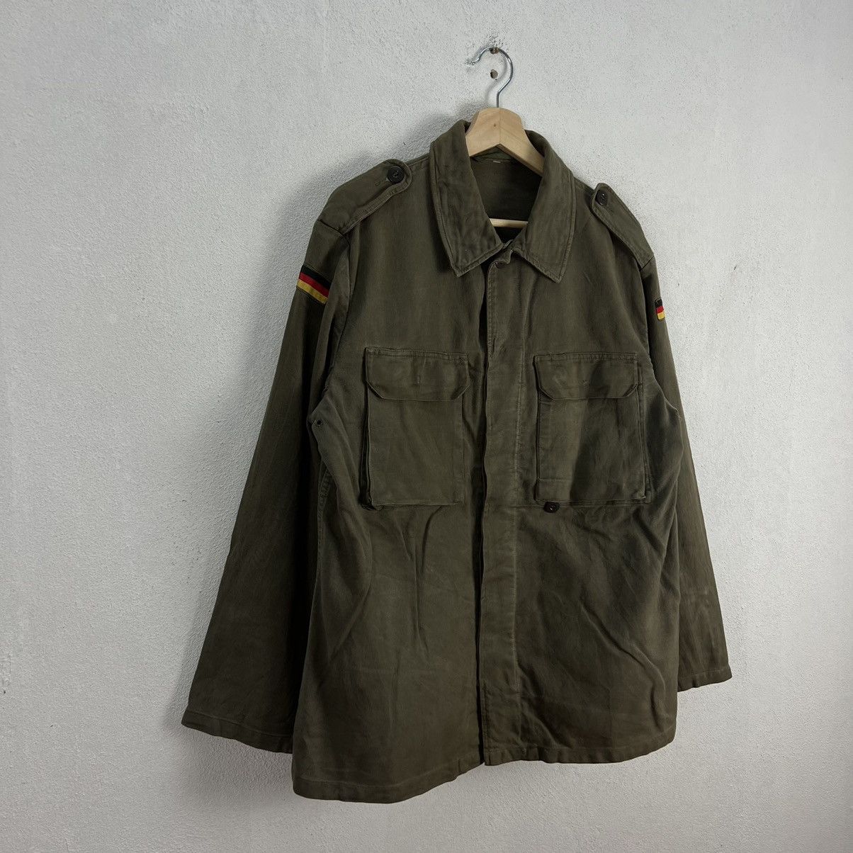 Vintage VINTAGE HIKORY CHORE JACKET WORKERS MILITARY ARMY Size US M / EU 48-50 / 2 - 3 Thumbnail