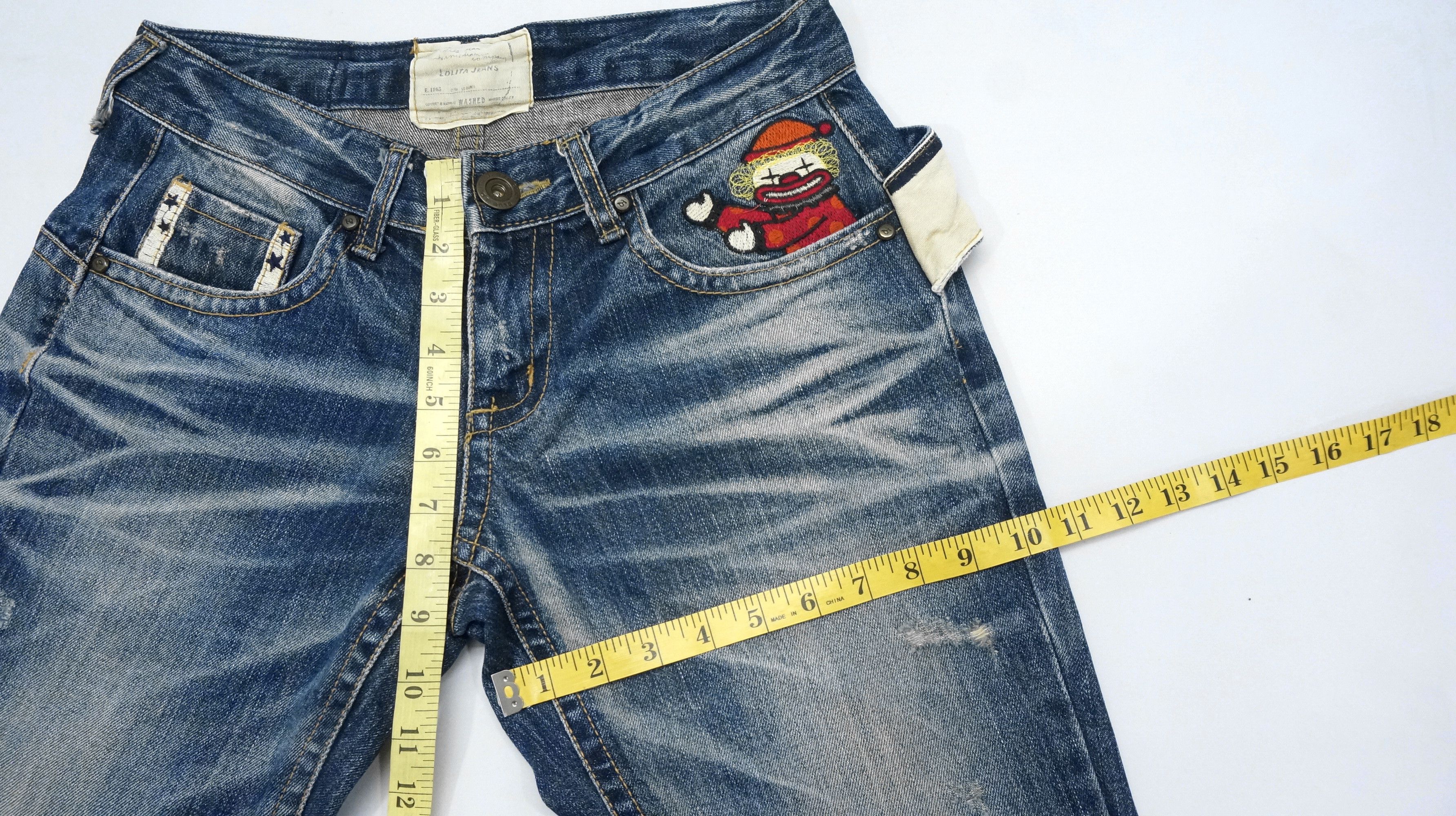 Designer RARE 🔥 YOSHITOMO NARA LOLITA Circus Vintage Jeans Size US 29 - 18 Thumbnail