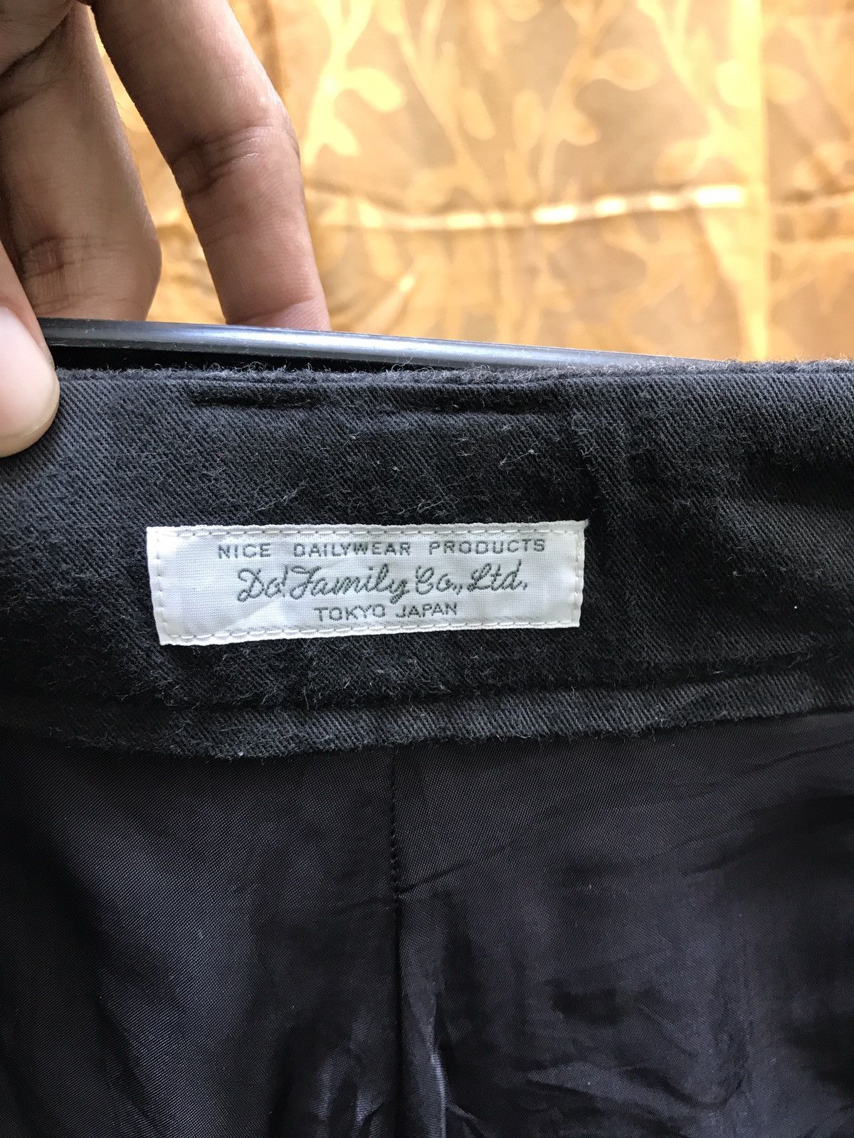 Japanese Brand Wool cashmere short pant made in japan Size US 28 / EU 44 - 7 Thumbnail