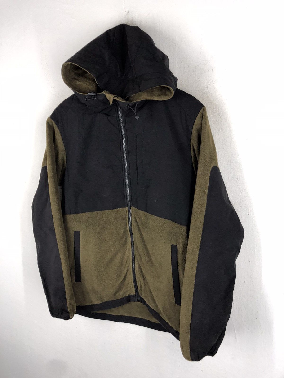 Japanese Brand GU FLEECE HOODED JACKET NICE DESIGN Size US M / EU 48-50 / 2 - 3 Thumbnail