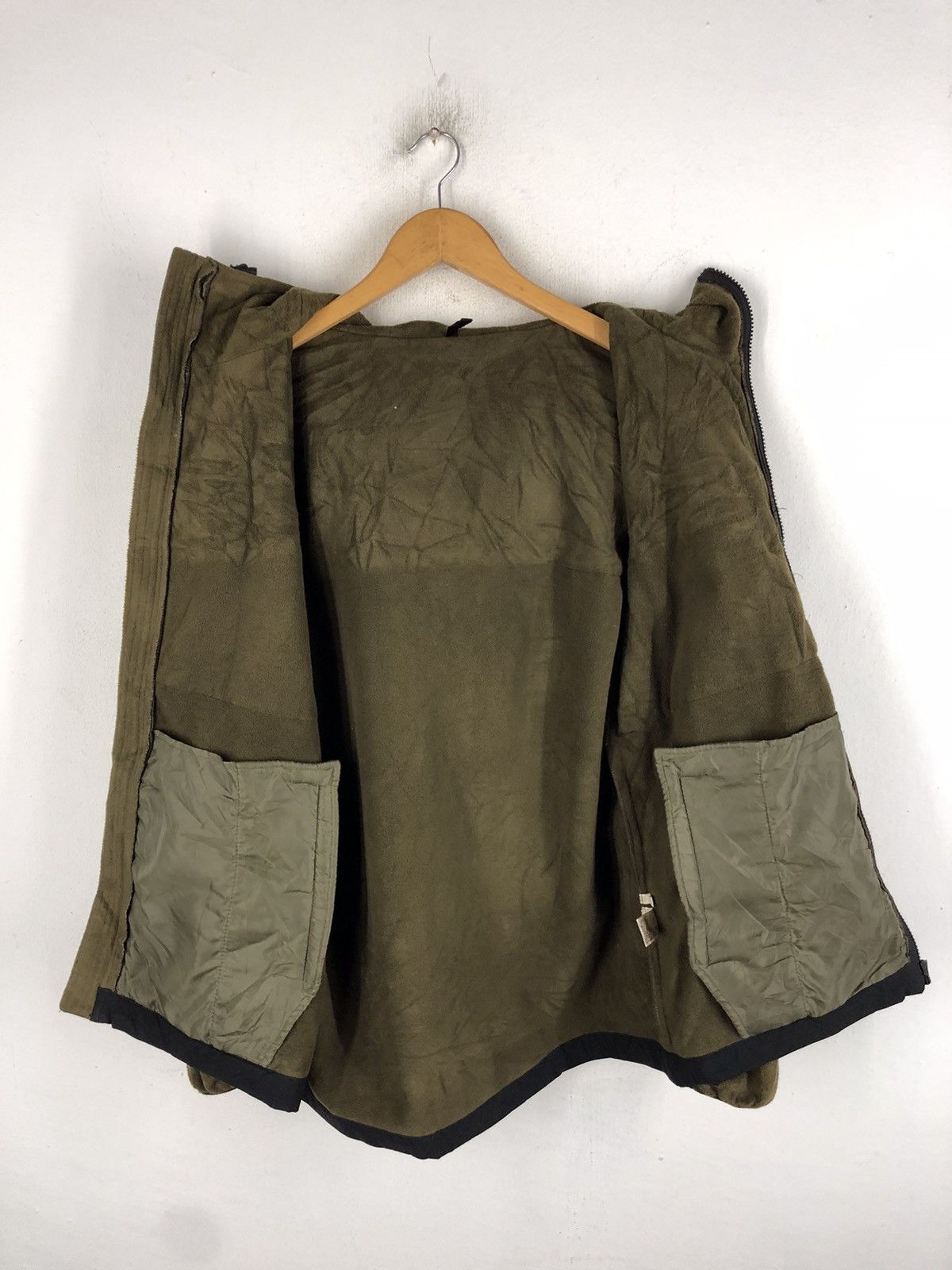 Japanese Brand GU FLEECE HOODED JACKET NICE DESIGN Size US M / EU 48-50 / 2 - 7 Thumbnail