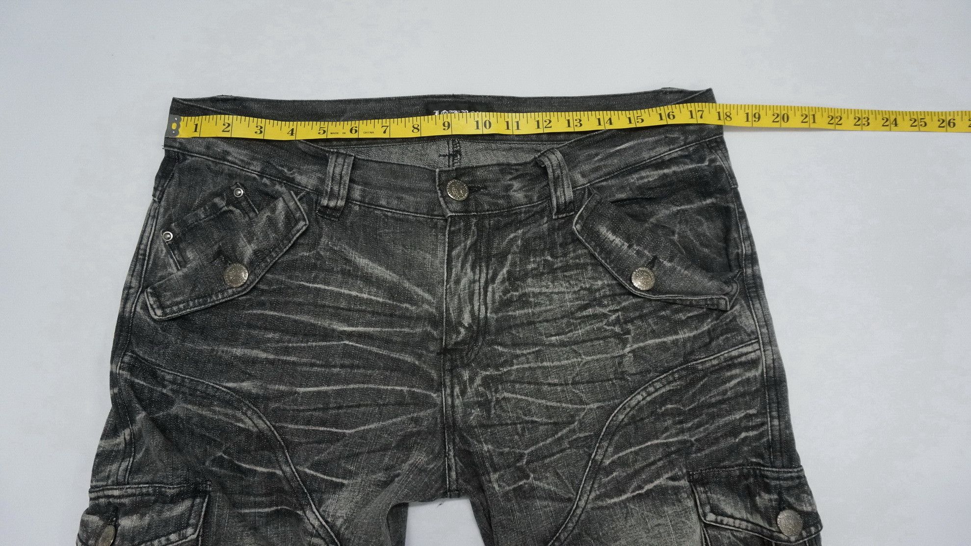 Japanese Brand 🔥LOWBOX🔥 Japan Distressed Lowrise Flared Leg Cargo Jeans Size US 35 - 14 Thumbnail