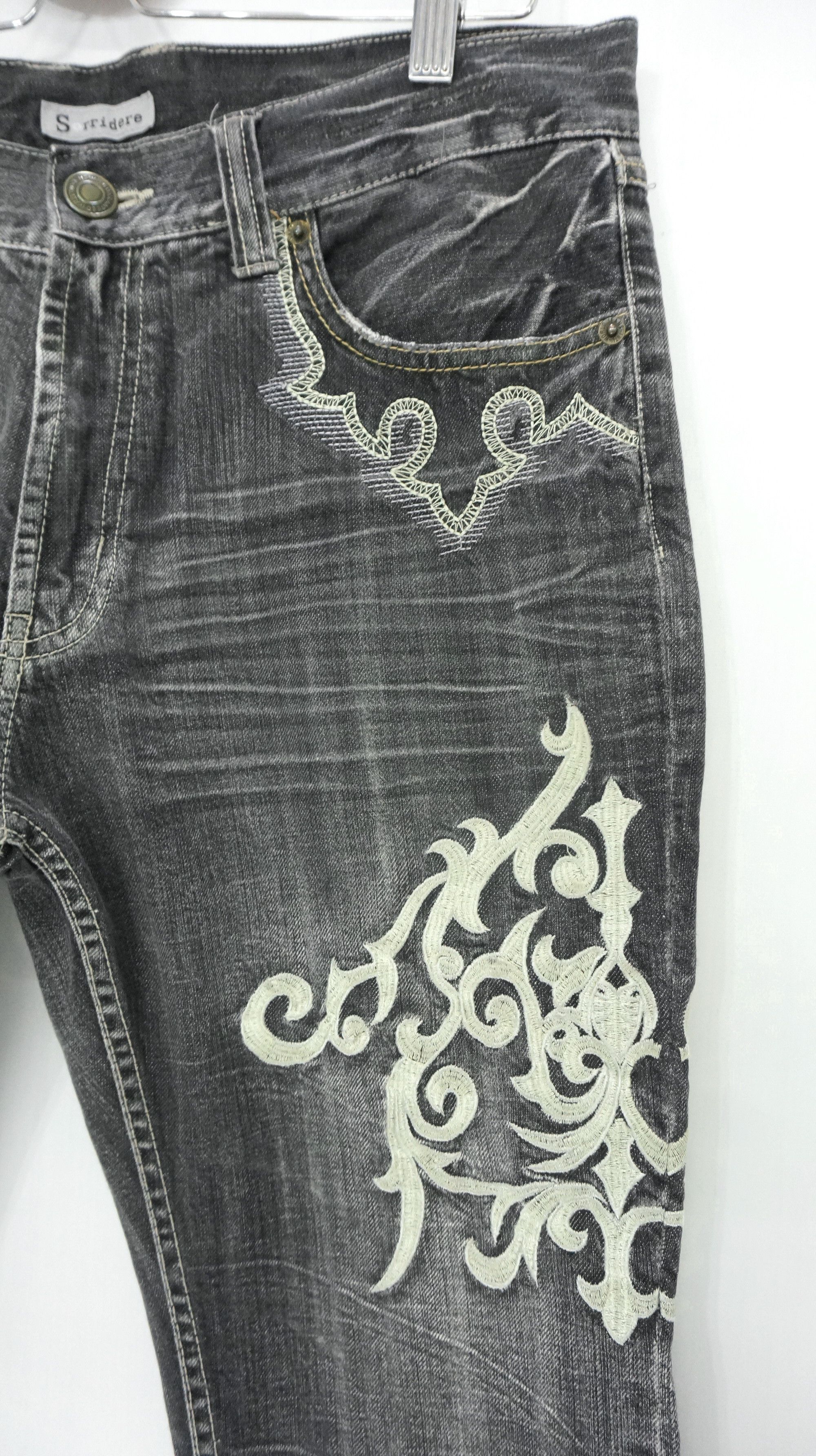 Japanese Brand Flare 🔥 SORRIDERRE Vintage Tattoo Tribal Distressed Jeans Size US 33 - 2 Thumbnail