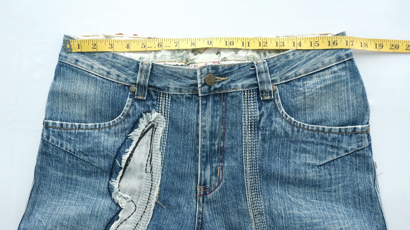 Artful Dodger ARTFUL DODGER SKULL Patchwork Distressed Jeans Size US 34 / EU 50 - 10 Thumbnail