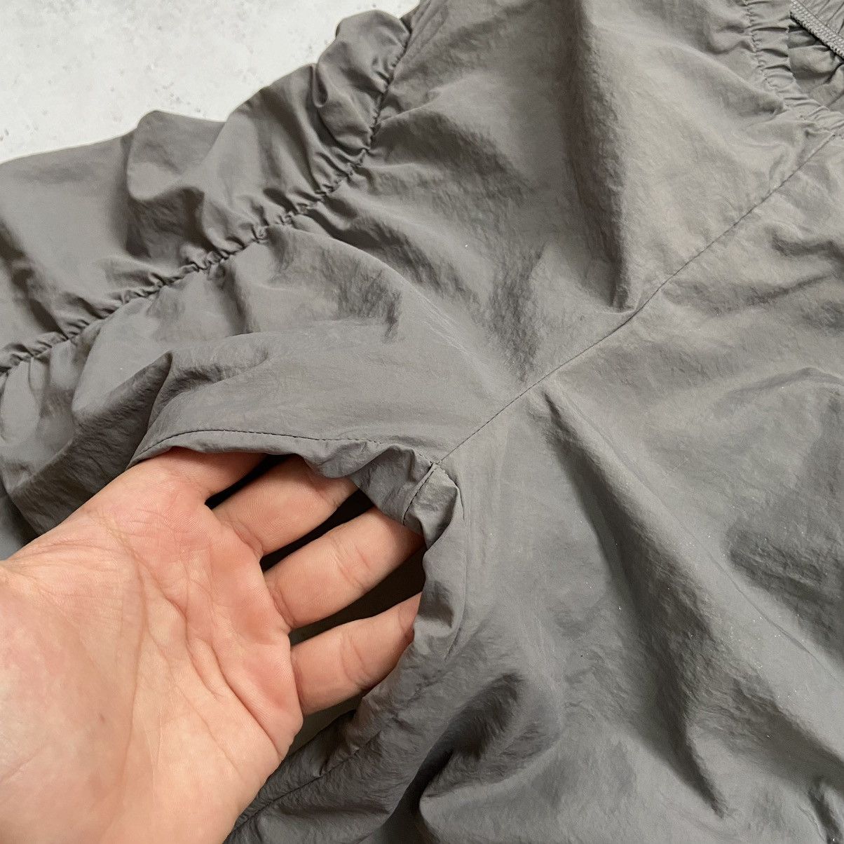 Japanese Brand Archival Pleated Nylon Pants Drill Issey Miyake Style Size 27" / US 4 / IT 40 - 10 Thumbnail