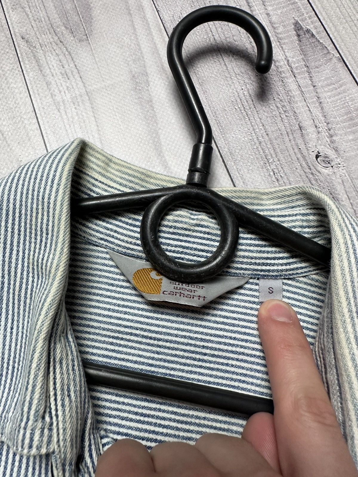 Carhartt × Carhartt Wip × Vintage Vintage Carhartt Wip shirt logo striped size S/M Size US S / EU 44-46 / 1 - 7 Thumbnail