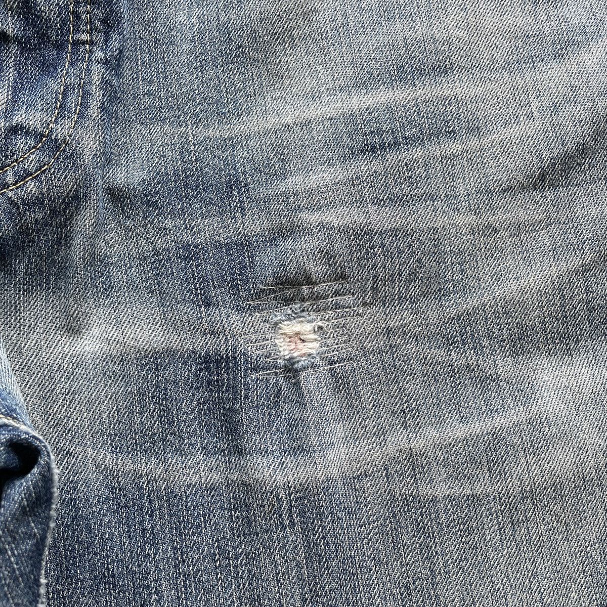 Japanese Brand Vintage Japanese Faded Distressed Denim Jeans Pants W33x30 Size US 33 - 8 Thumbnail