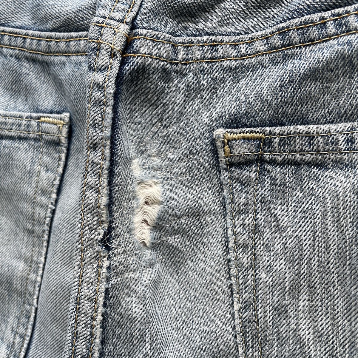 Japanese Brand Vintage Japanese Faded Distressed Denim Jeans Pants W33x30 Size US 33 - 11 Thumbnail