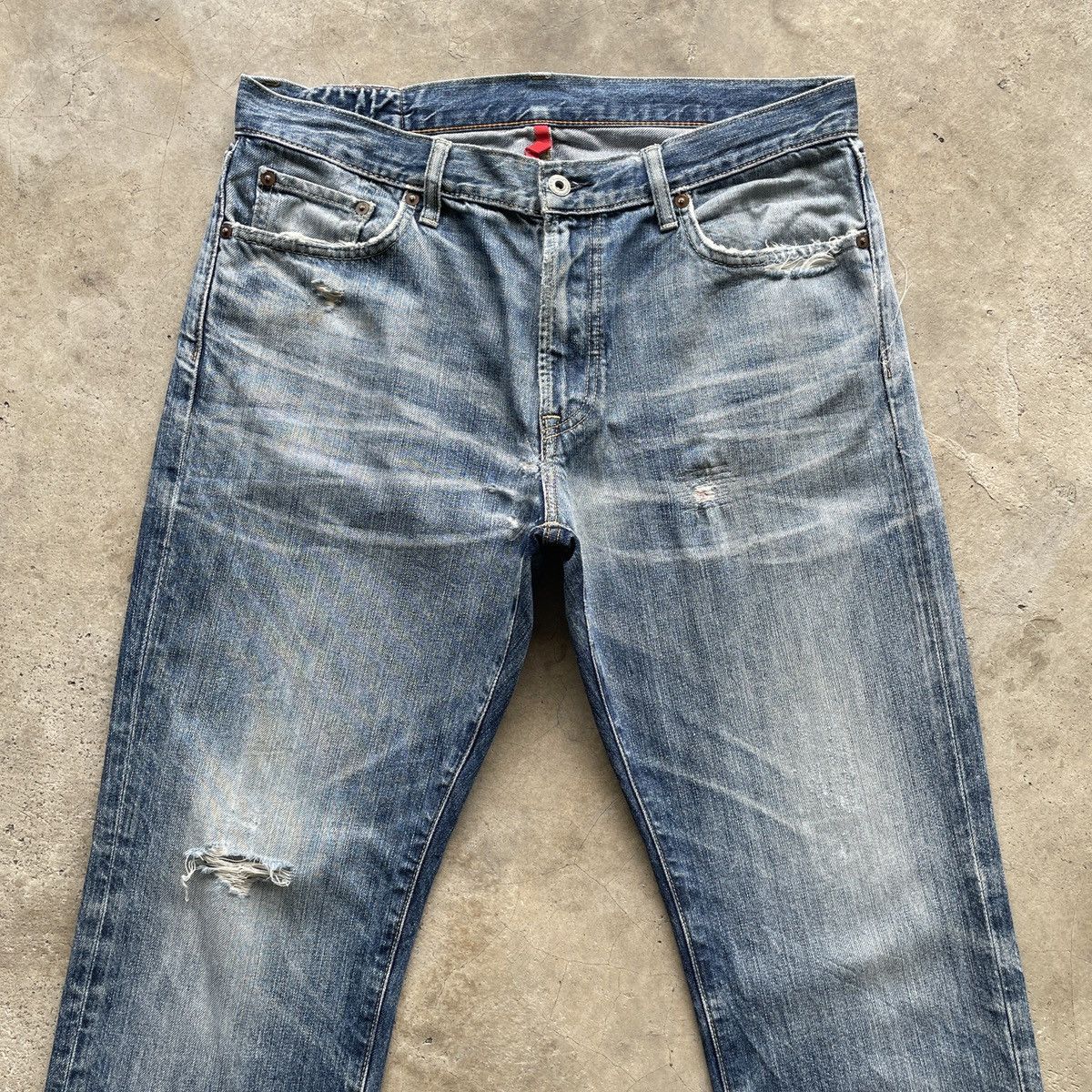 Japanese Brand Vintage Japanese Faded Distressed Denim Jeans Pants W33x30 Size US 33 - 3 Thumbnail