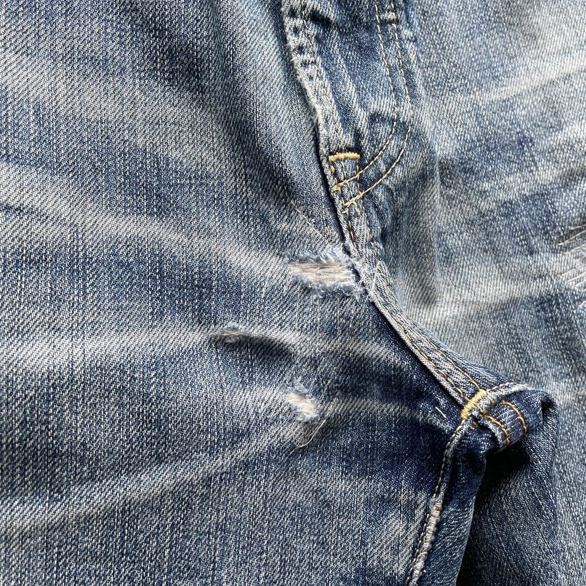 Japanese Brand Vintage Japanese Faded Distressed Denim Jeans Pants W33x30 Size US 33 - 7 Thumbnail