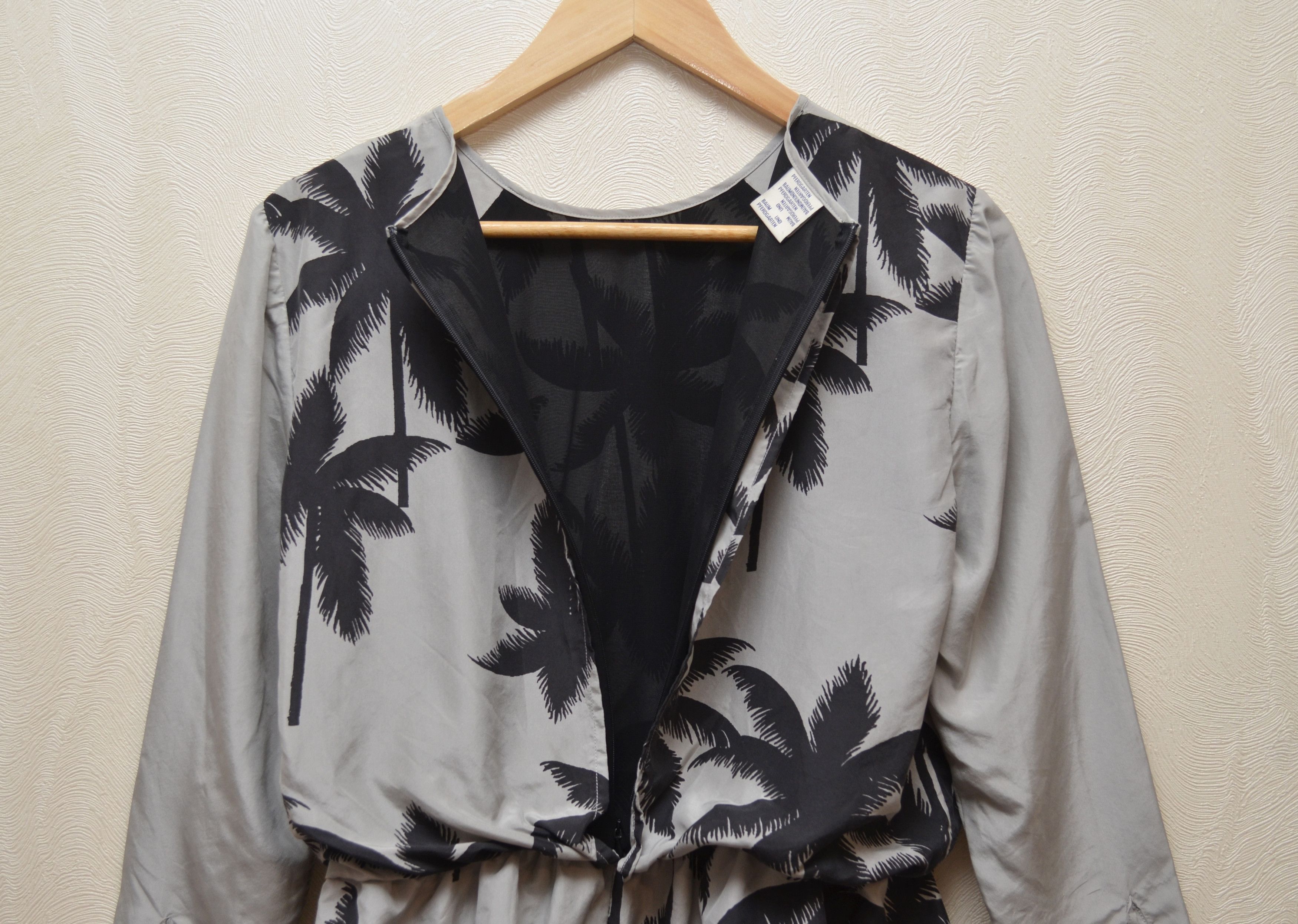 Baum und Pferdgarten Baum Und Pferdgarten 100%Silk Elastic Waist Palm Tree Blouse Size XS / US 0-2 / IT 36-38 - 5 Thumbnail