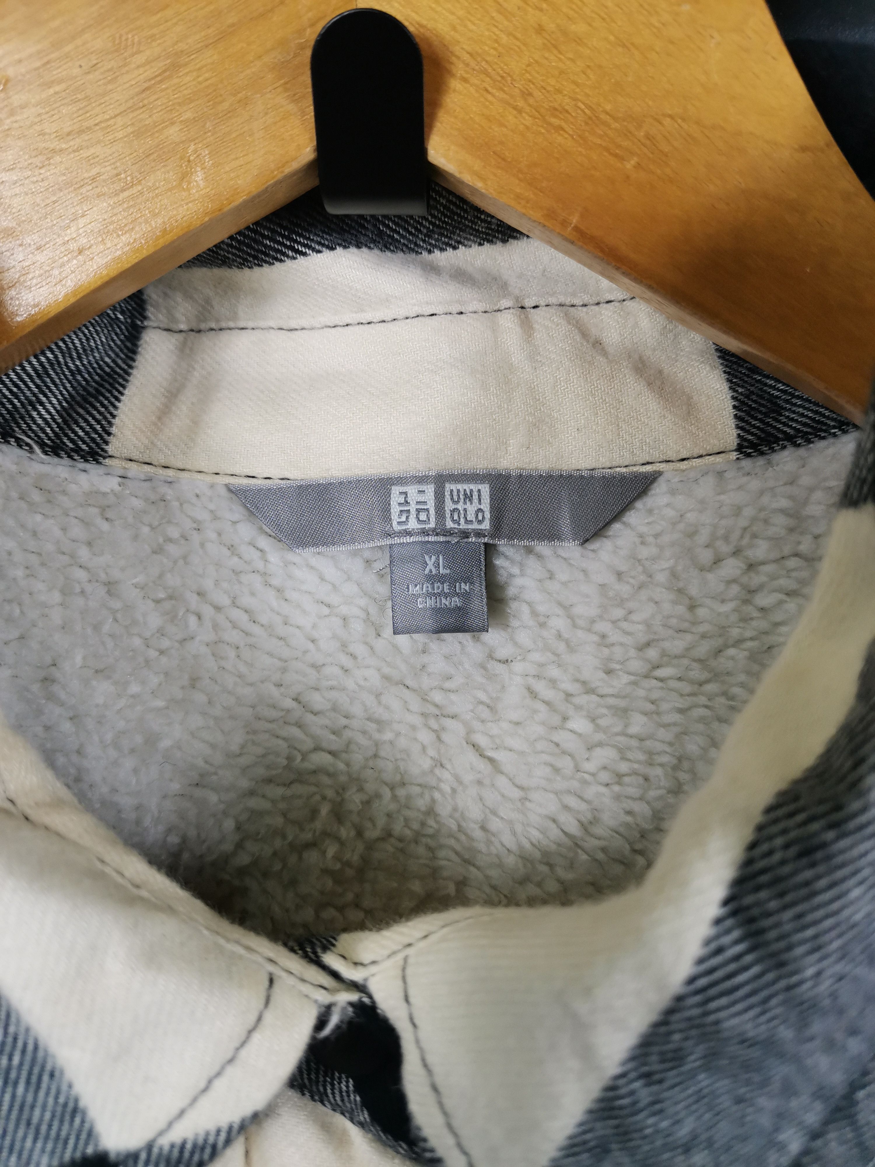 Uniqlo Uniqlo Chekered Linning Fleece Sherpa Flannel Shirt Size US M / EU 48-50 / 2 - 4 Thumbnail