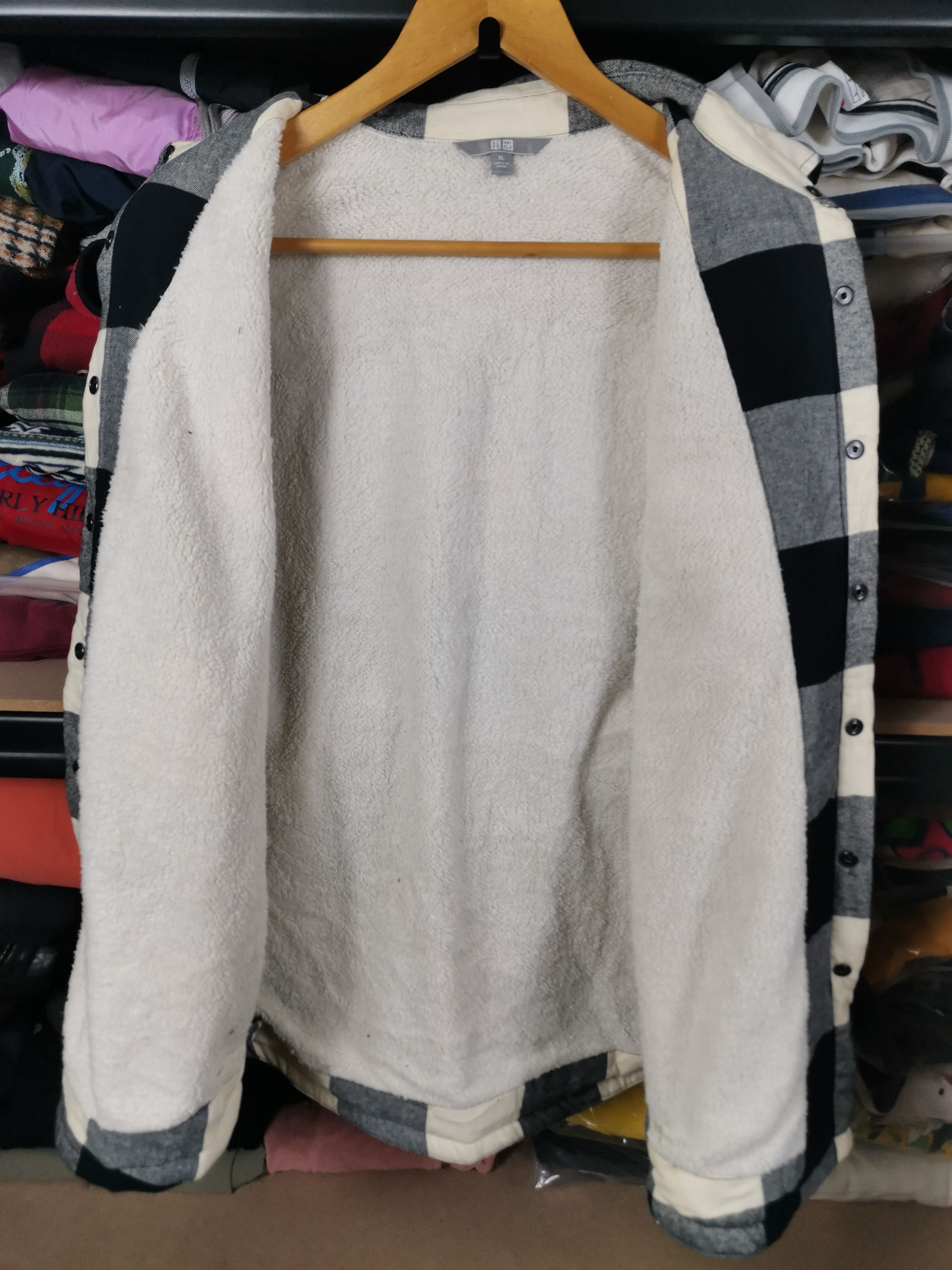 Uniqlo Uniqlo Chekered Linning Fleece Sherpa Flannel Shirt Size US M / EU 48-50 / 2 - 2 Thumbnail