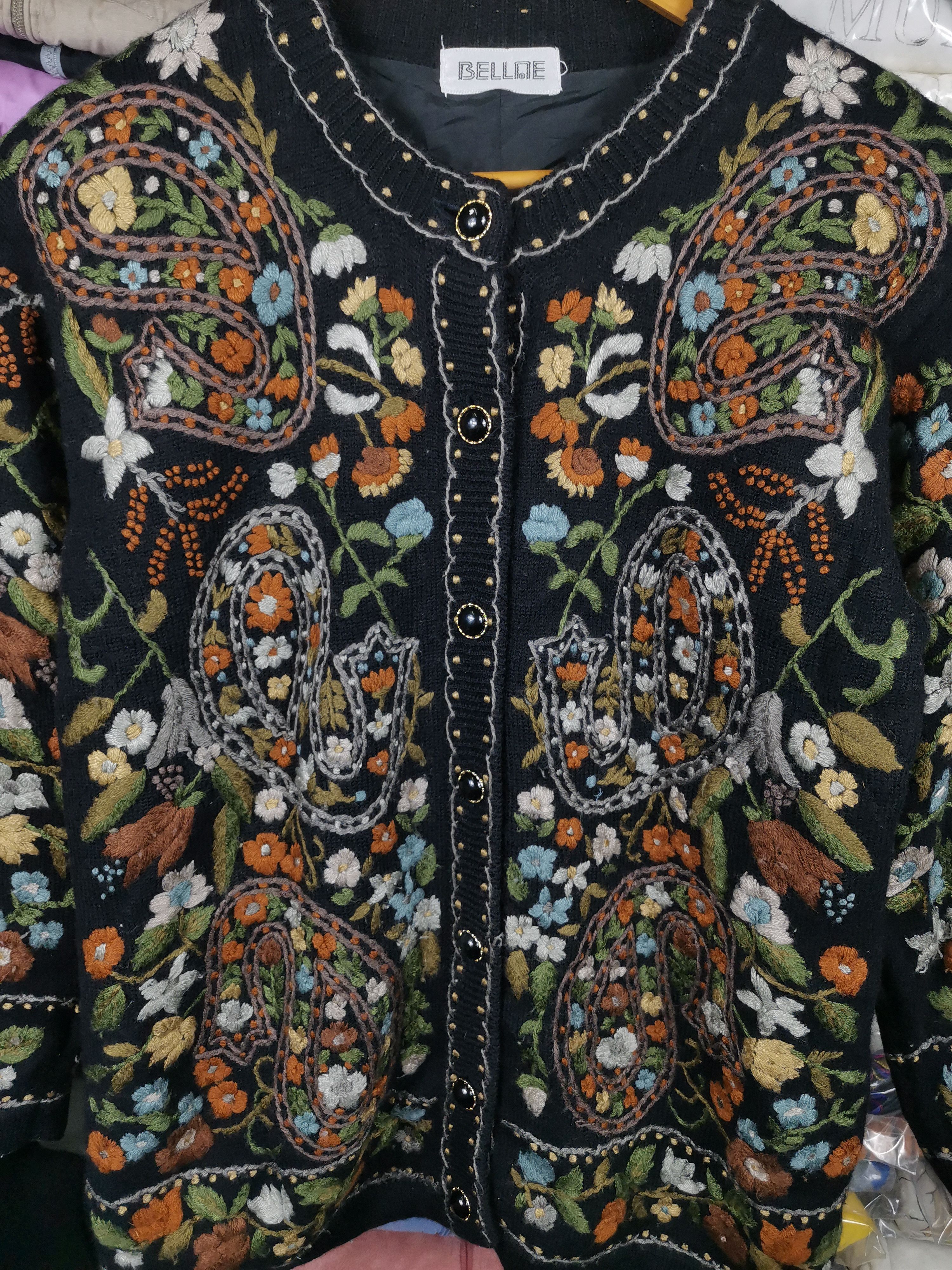 Japanese Brand Vintage Japanese Coloured Full Embroidered Knit Jacket Size US M / EU 48-50 / 2 - 2 Thumbnail